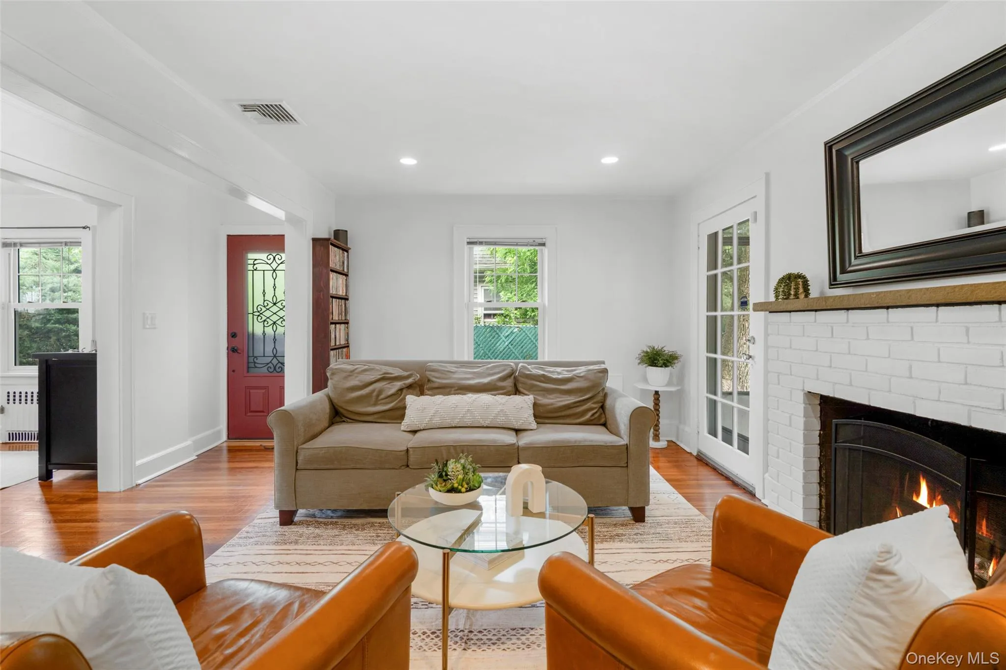 174 Sparks Avenue, Pelham, NY, 3 Bedrooms Bedrooms, 8 Rooms Rooms,2 BathroomsBathrooms,Residential,For Rent,Sparks,0,KEY992907 174 Sparks Avenue, Pelham, NY, 3 Bedrooms Bedrooms, 8 Rooms Rooms,2 BathroomsBathrooms,Residential,For Rent,Sparks,0,KEY992907