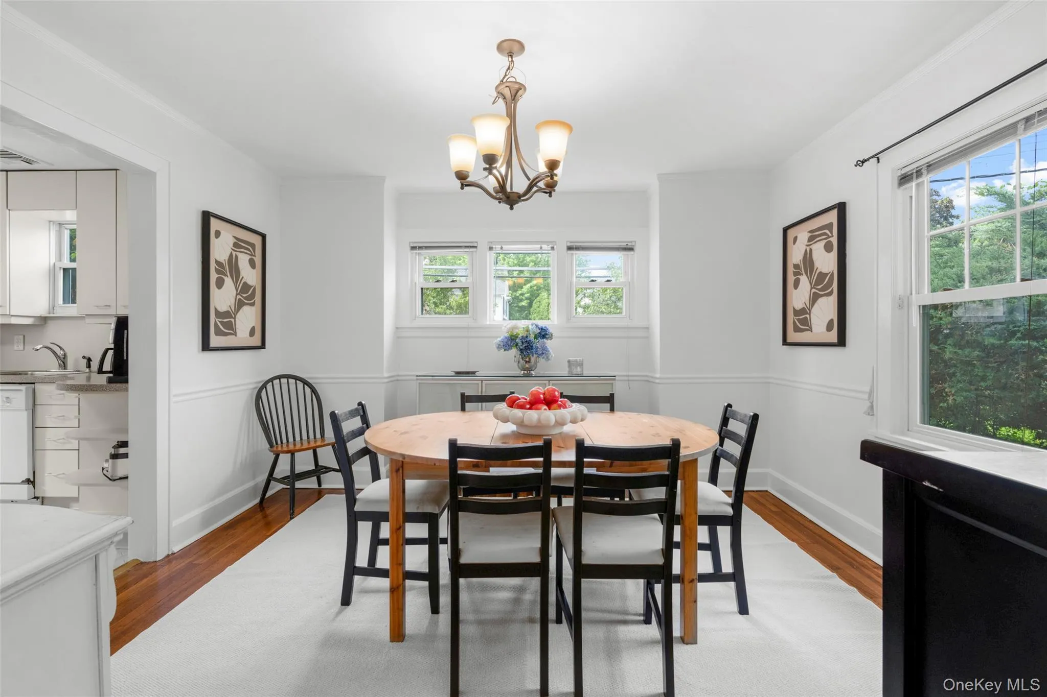 174 Sparks Avenue, Pelham, NY, 3 Bedrooms Bedrooms, 8 Rooms Rooms,2 BathroomsBathrooms,Residential,For Rent,Sparks,0,KEY992907 174 Sparks Avenue, Pelham, NY, 3 Bedrooms Bedrooms, 8 Rooms Rooms,2 BathroomsBathrooms,Residential,For Rent,Sparks,0,KEY992907