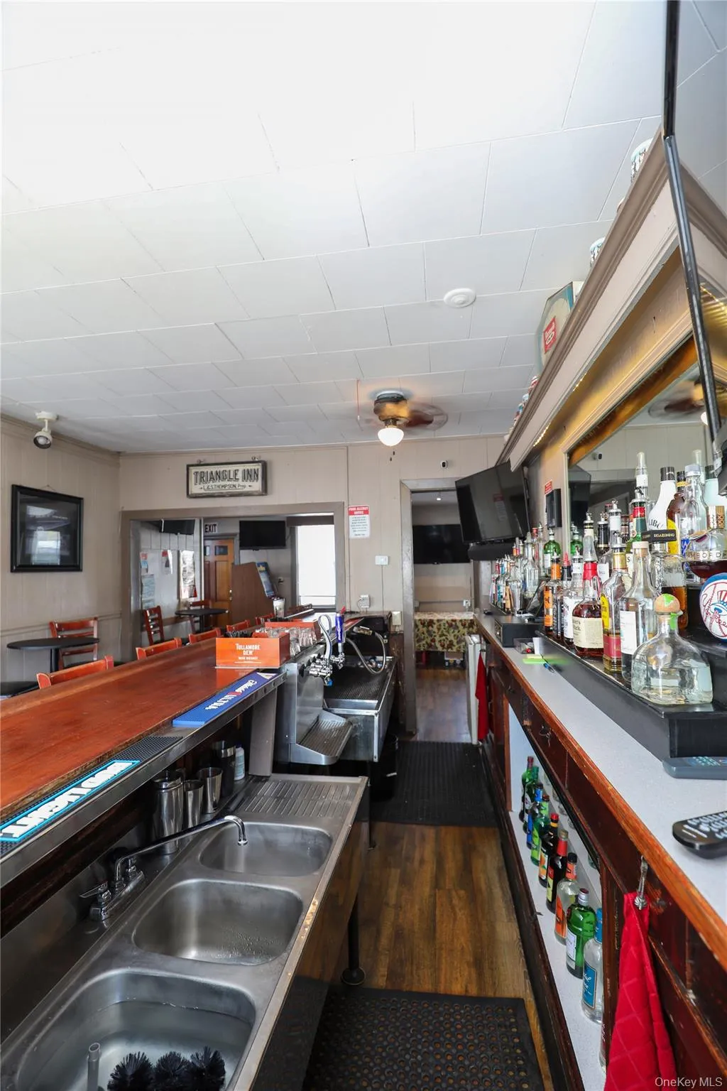 498 Delaware Avenue, Kingston, NY, ,Commercial Lease,For Rent,Delaware,0,992916 498 Delaware Avenue, Kingston, NY, ,Commercial Lease,For Rent,Delaware,0,992916