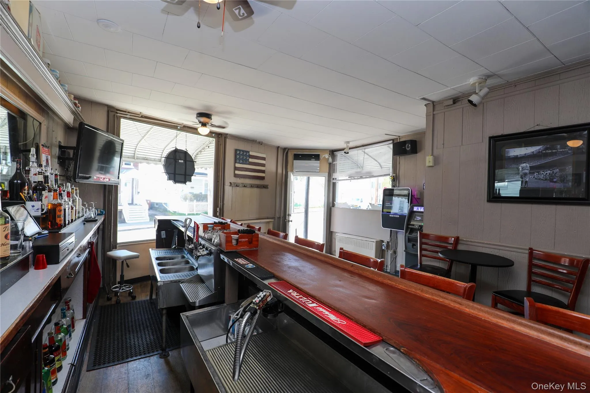 498 Delaware Avenue, Kingston, NY, ,Commercial Lease,For Rent,Delaware,0,992916 498 Delaware Avenue, Kingston, NY, ,Commercial Lease,For Rent,Delaware,0,992916