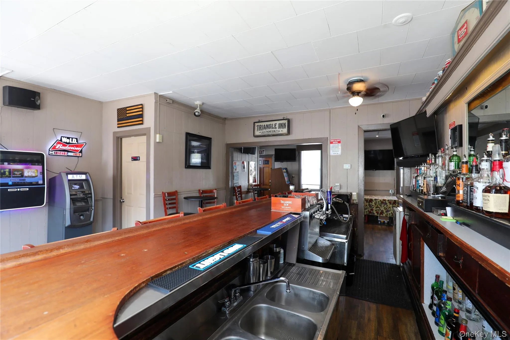 498 Delaware Avenue, Kingston, NY, ,Commercial Lease,For Rent,Delaware,0,992916 498 Delaware Avenue, Kingston, NY, ,Commercial Lease,For Rent,Delaware,0,992916