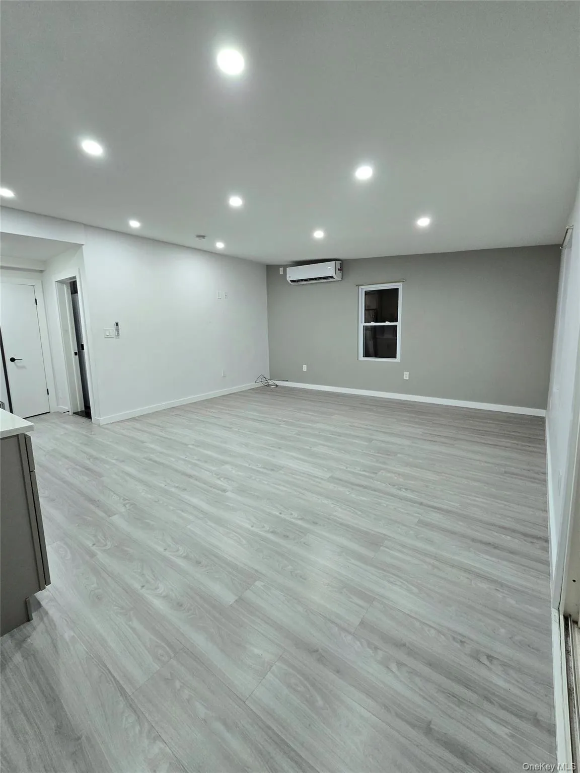 132 Roosevelt Avenue, Hempstead, NY, 3 Bedrooms Bedrooms, 6 Rooms Rooms,2 BathroomsBathrooms,Residential Lease,For Rent,Roosevelt,0,992925 132 Roosevelt Avenue, Hempstead, NY, 3 Bedrooms Bedrooms, 6 Rooms Rooms,2 BathroomsBathrooms,Residential Lease,For Rent,Roosevelt,0,992925
