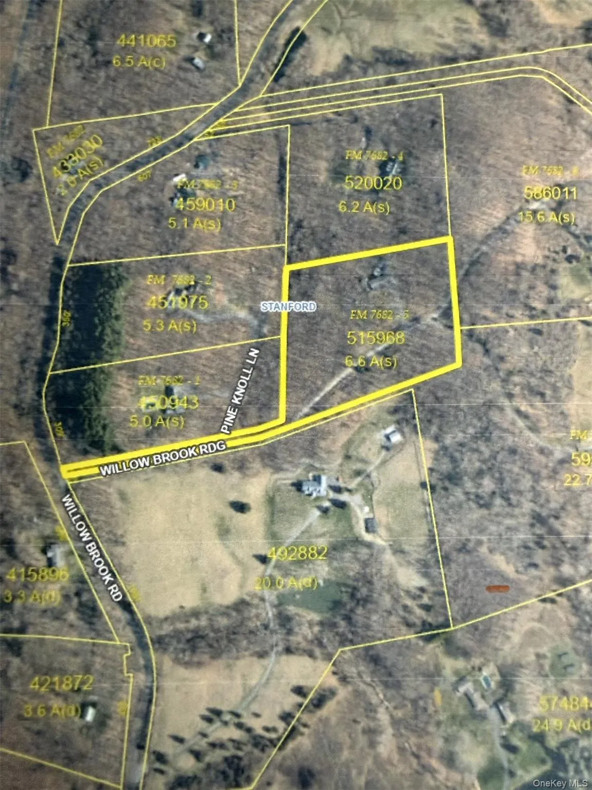 6.6 acres is well appointed, private and functional.... 6.6 acres is well appointed, private and functional....