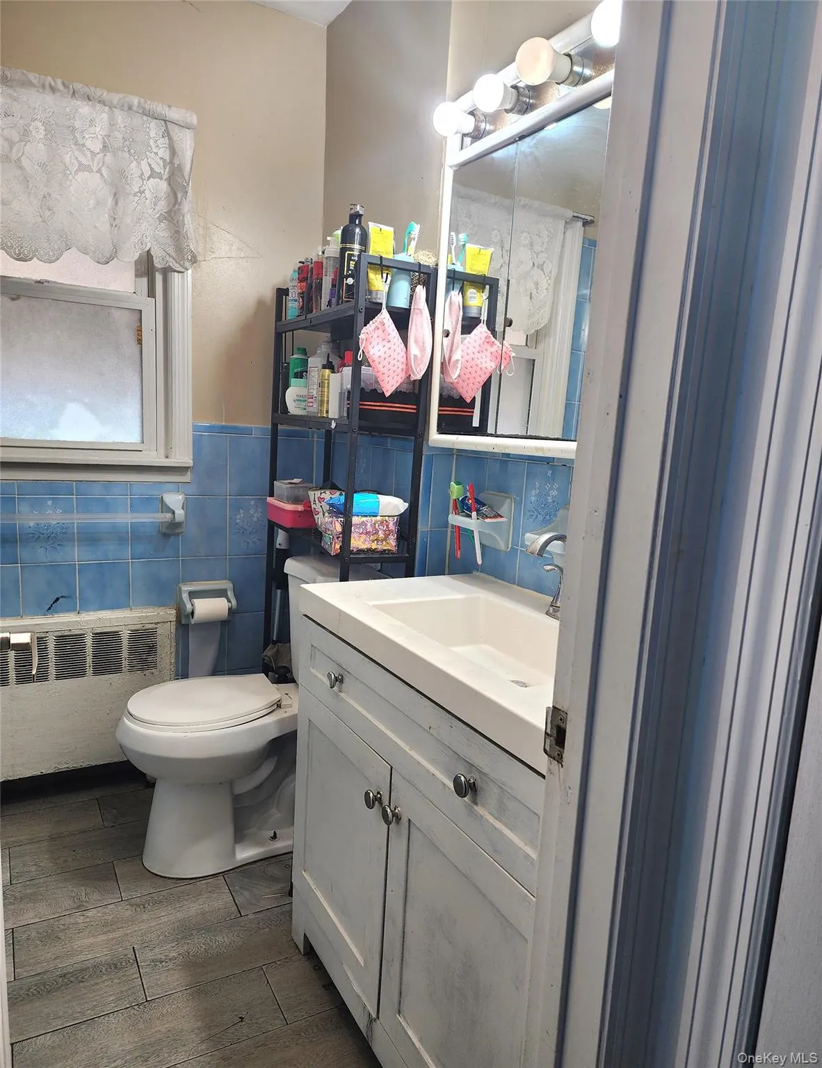 301 Pennsylvania Avenue, Hempstead, NY, 3 Bedrooms Bedrooms, 6 Rooms Rooms,1 BathroomBathrooms,Residential,For Rent,Pennsylvania,0,992928 301 Pennsylvania Avenue, Hempstead, NY, 3 Bedrooms Bedrooms, 6 Rooms Rooms,1 BathroomBathrooms,Residential,For Rent,Pennsylvania,0,992928