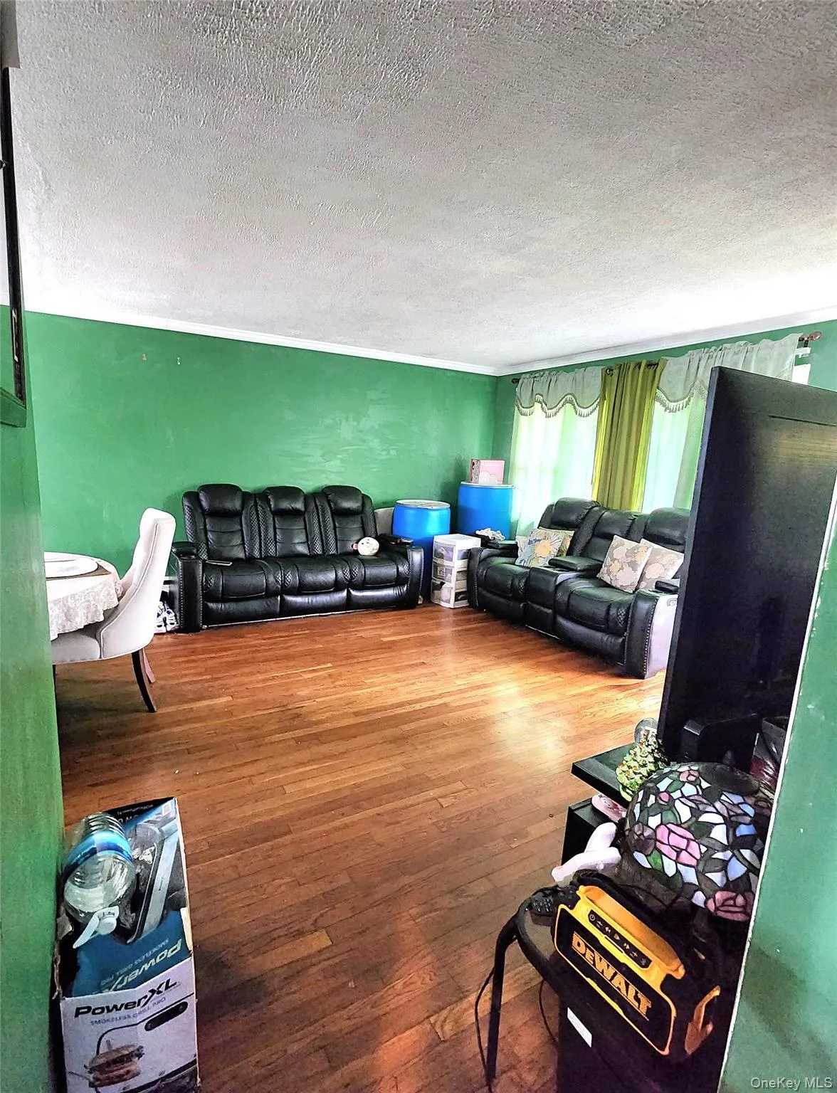 301 Pennsylvania Avenue, Hempstead, NY, 3 Bedrooms Bedrooms, 6 Rooms Rooms,1 BathroomBathrooms,Residential,For Rent,Pennsylvania,0,992928 301 Pennsylvania Avenue, Hempstead, NY, 3 Bedrooms Bedrooms, 6 Rooms Rooms,1 BathroomBathrooms,Residential,For Rent,Pennsylvania,0,992928
