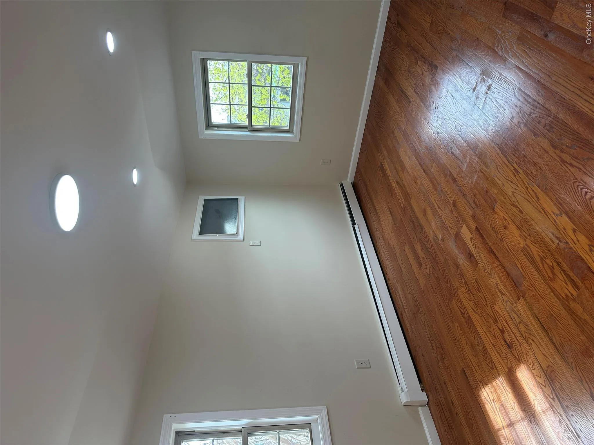225-10 146th Avenue, New York, NY, 3 Bedrooms Bedrooms, 6 Rooms Rooms,2 BathroomsBathrooms,Residential Lease,For Rent,146th,0,992933 225-10 146th Avenue, New York, NY, 3 Bedrooms Bedrooms, 6 Rooms Rooms,2 BathroomsBathrooms,Residential Lease,For Rent,146th,0,992933