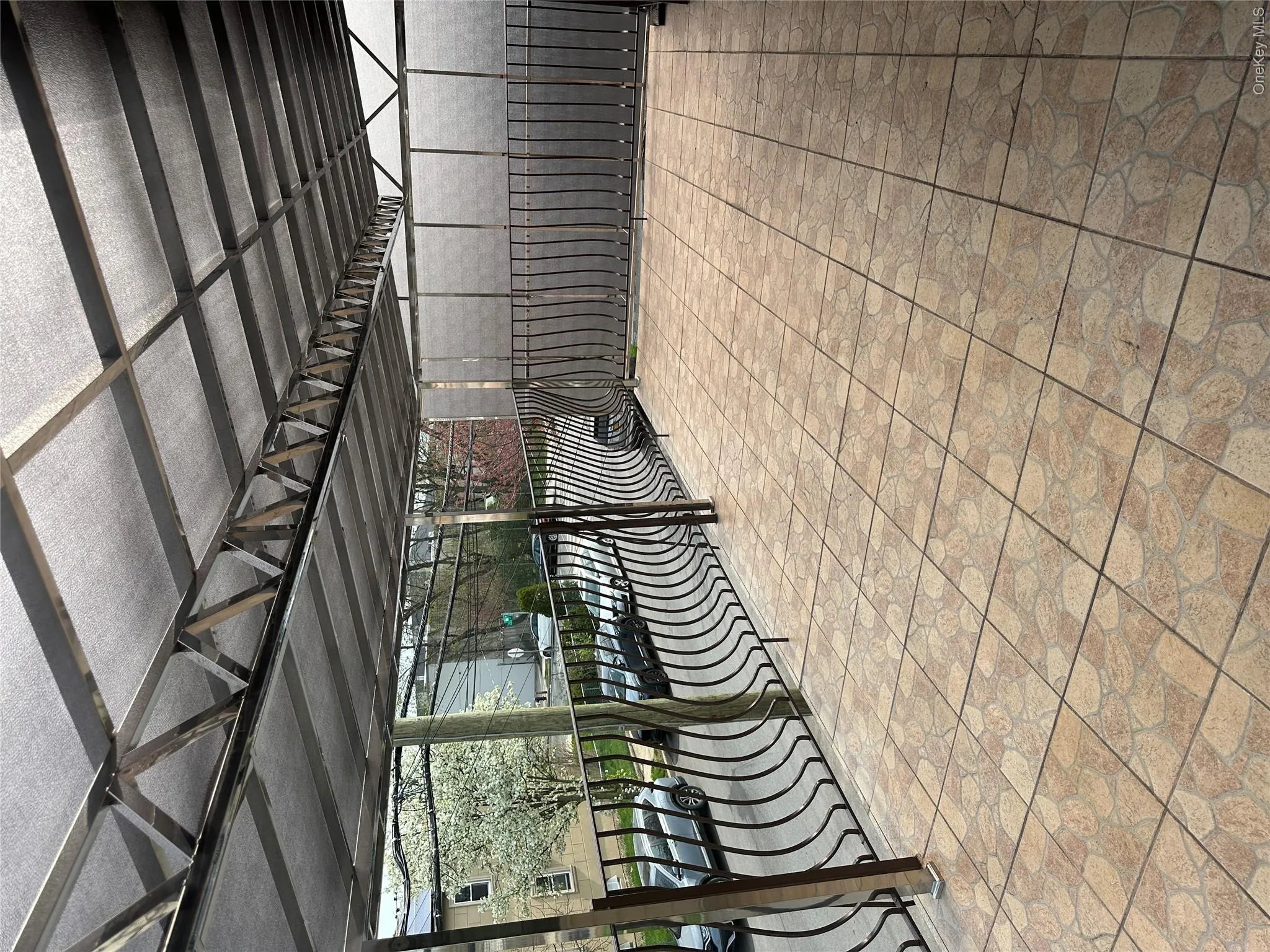 225-10 146th Avenue, New York, NY, 3 Bedrooms Bedrooms, 6 Rooms Rooms,2 BathroomsBathrooms,Residential Lease,For Rent,146th,0,992933 225-10 146th Avenue, New York, NY, 3 Bedrooms Bedrooms, 6 Rooms Rooms,2 BathroomsBathrooms,Residential Lease,For Rent,146th,0,992933
