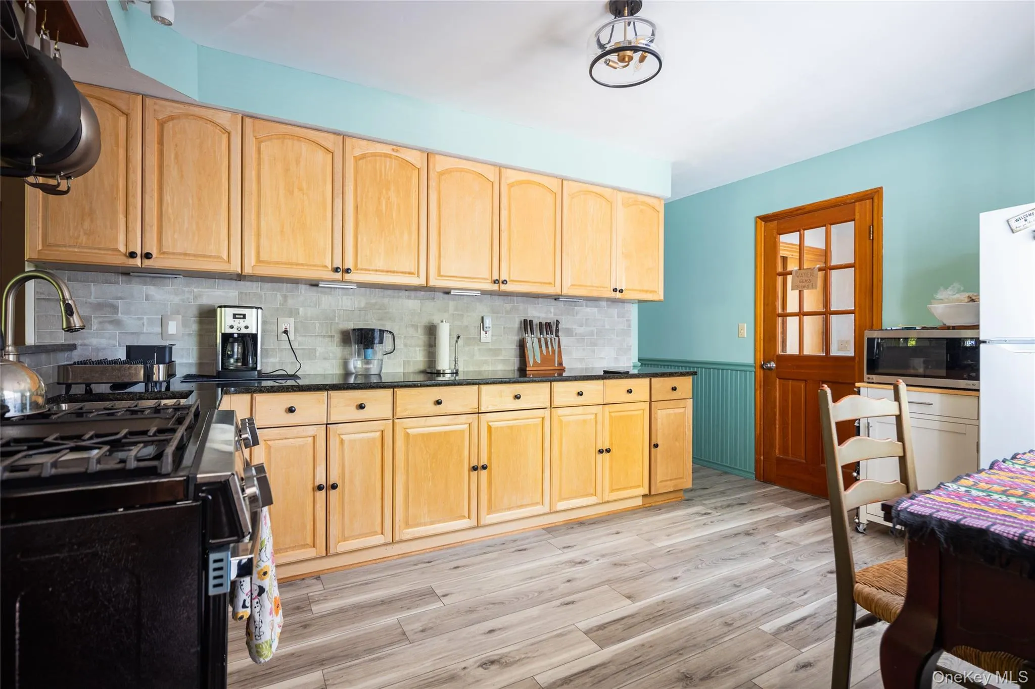 195 Sound Beach Boulevard, Brookhaven, NY, 4 Bedrooms Bedrooms, 7 Rooms Rooms,2 BathroomsBathrooms,Residential,For Rent,Sound Beach,0,992936 195 Sound Beach Boulevard, Brookhaven, NY, 4 Bedrooms Bedrooms, 7 Rooms Rooms,2 BathroomsBathrooms,Residential,For Rent,Sound Beach,0,992936