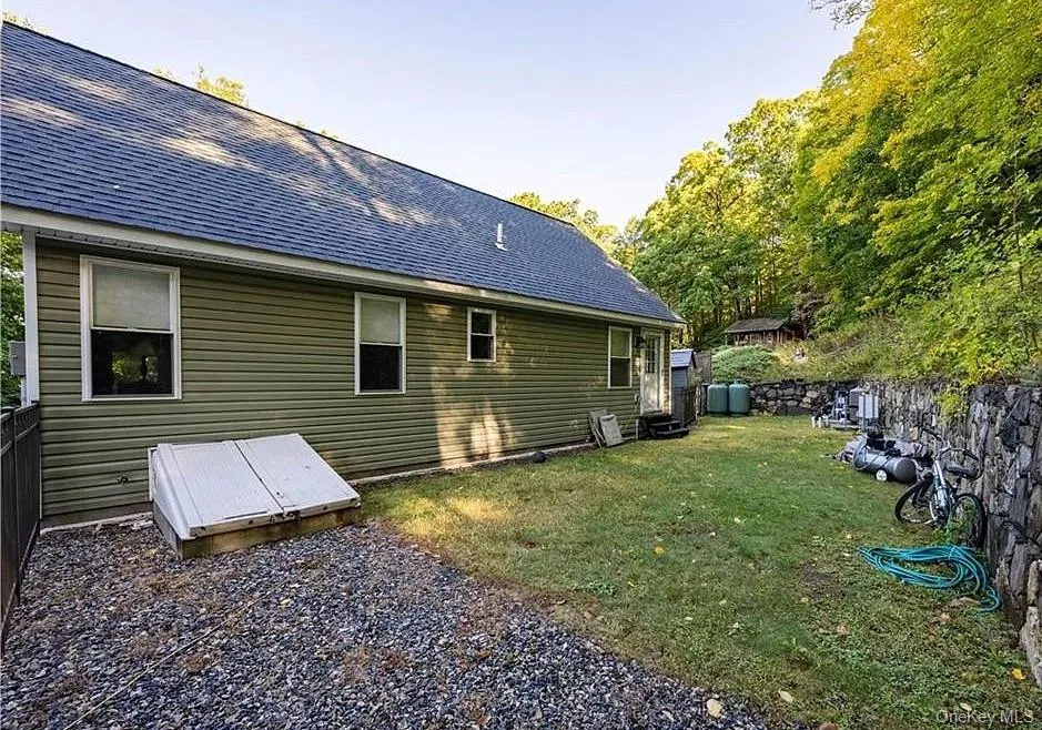 450 Oscawana Lake Rd, Putnam Valley, NY, 1 Bedroom Bedrooms, 4 Rooms Rooms,1 BathroomBathrooms,Residential Lease,For Rent,Oscawana Lake Rd,0,992942 450 Oscawana Lake Rd, Putnam Valley, NY, 1 Bedroom Bedrooms, 4 Rooms Rooms,1 BathroomBathrooms,Residential Lease,For Rent,Oscawana Lake Rd,0,992942