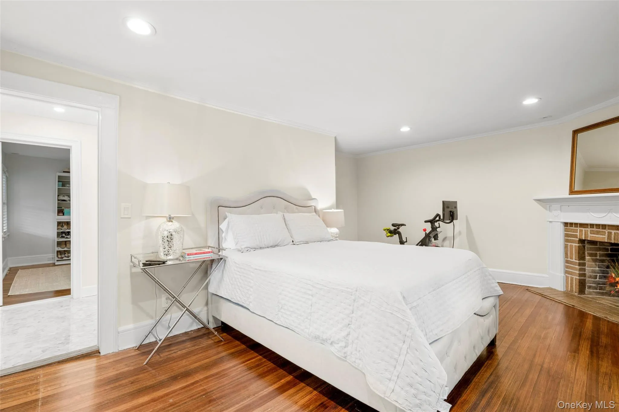 20 Elk Avenue, New Rochelle, NY, 6 Bedrooms Bedrooms, 13 Rooms Rooms,3 BathroomsBathrooms,Residential Lease,For Rent,Elk,0,992947 20 Elk Avenue, New Rochelle, NY, 6 Bedrooms Bedrooms, 13 Rooms Rooms,3 BathroomsBathrooms,Residential Lease,For Rent,Elk,0,992947