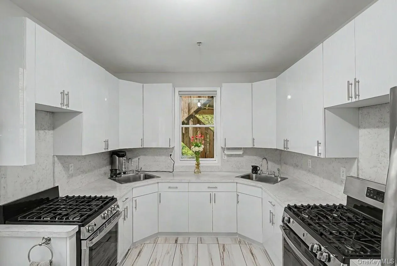 32 Herrick Avenue, Ramapo, NY, 3 Bedrooms Bedrooms, 5 Rooms Rooms,2 BathroomsBathrooms,Residential Sale,For Rent,Herrick,0,992950 32 Herrick Avenue, Ramapo, NY, 3 Bedrooms Bedrooms, 5 Rooms Rooms,2 BathroomsBathrooms,Residential Sale,For Rent,Herrick,0,992950