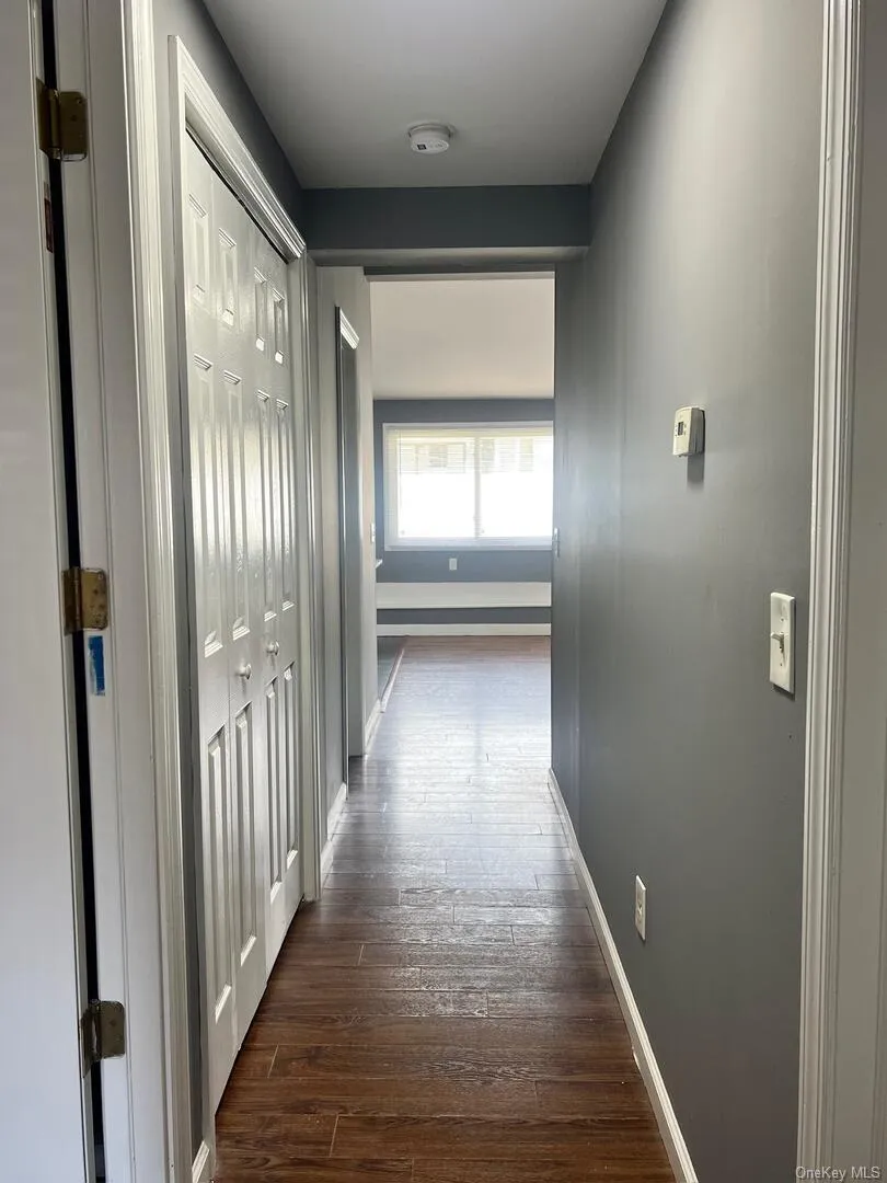 401 Mc Call Avenue, Islip, NY, 3 Bedrooms Bedrooms, 5 Rooms Rooms,1 BathroomBathrooms,Residential Lease,For Rent,Mc Call,0,992955 401 Mc Call Avenue, Islip, NY, 3 Bedrooms Bedrooms, 5 Rooms Rooms,1 BathroomBathrooms,Residential Lease,For Rent,Mc Call,0,992955