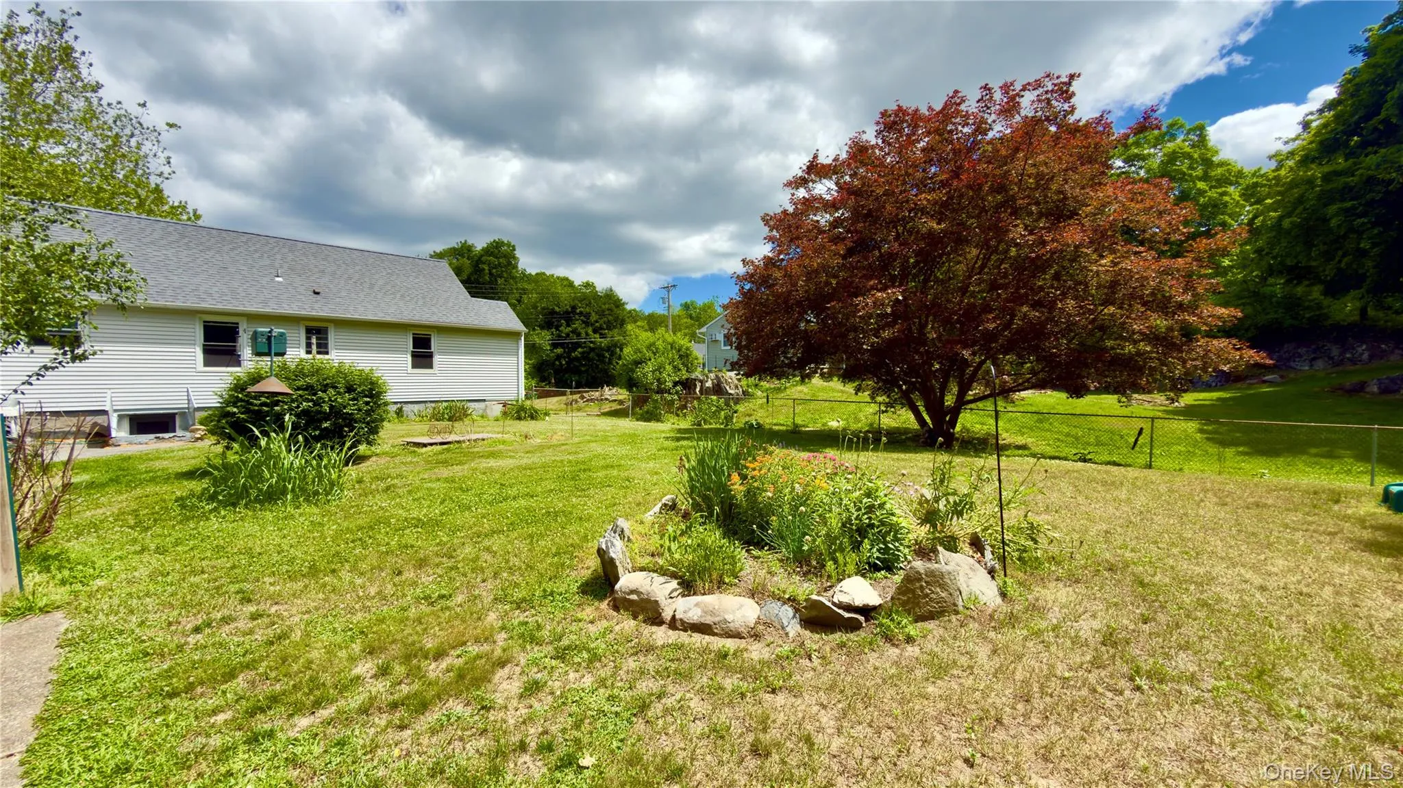 18 Terwilliger Road, Hyde Park, NY, 2 Bedrooms Bedrooms, 7 Rooms Rooms,1 BathroomBathrooms,Residential,For Rent,Terwilliger,0,992971 18 Terwilliger Road, Hyde Park, NY, 2 Bedrooms Bedrooms, 7 Rooms Rooms,1 BathroomBathrooms,Residential,For Rent,Terwilliger,0,992971