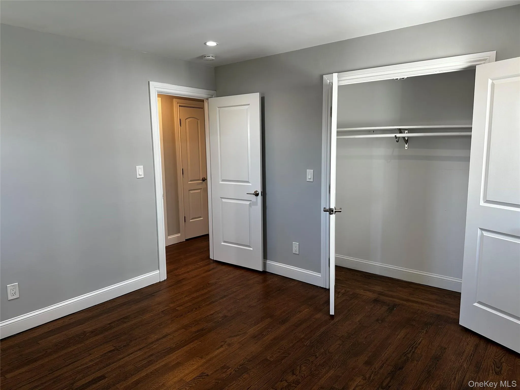 56 Marwood Road, North Hempstead, NY, 2 Bedrooms Bedrooms, 4 Rooms Rooms,1 BathroomBathrooms,Residential Lease,For Rent,Marwood,0,992975 56 Marwood Road, North Hempstead, NY, 2 Bedrooms Bedrooms, 4 Rooms Rooms,1 BathroomBathrooms,Residential Lease,For Rent,Marwood,0,992975