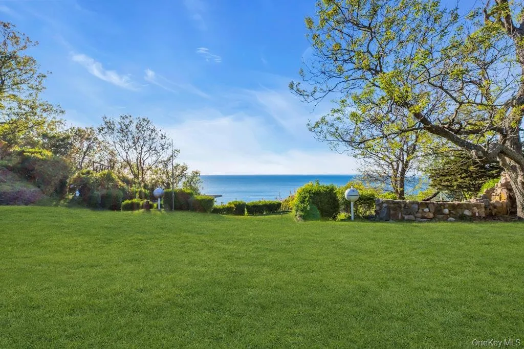995 Red Fox Road, Southold, NY, 3 Bedrooms Bedrooms, 6 Rooms Rooms,2 BathroomsBathrooms,Residential,For Rent,Red Fox,0,992976 995 Red Fox Road, Southold, NY, 3 Bedrooms Bedrooms, 6 Rooms Rooms,2 BathroomsBathrooms,Residential,For Rent,Red Fox,0,992976