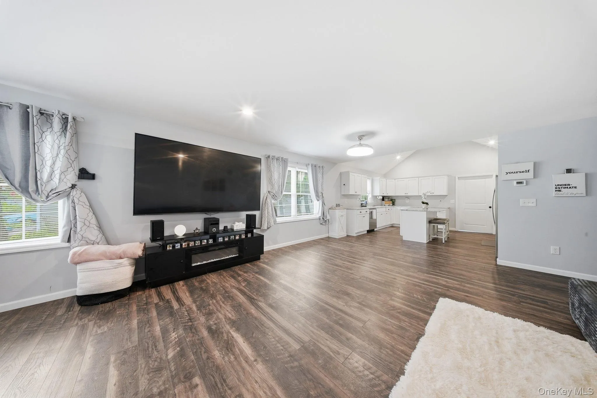 153 Ridgewood Avenue, Middletown, NY, 3 Bedrooms Bedrooms, 6 Rooms Rooms,2 BathroomsBathrooms,Residential Sale,For Rent,Ridgewood,0,992982 153 Ridgewood Avenue, Middletown, NY, 3 Bedrooms Bedrooms, 6 Rooms Rooms,2 BathroomsBathrooms,Residential Sale,For Rent,Ridgewood,0,992982