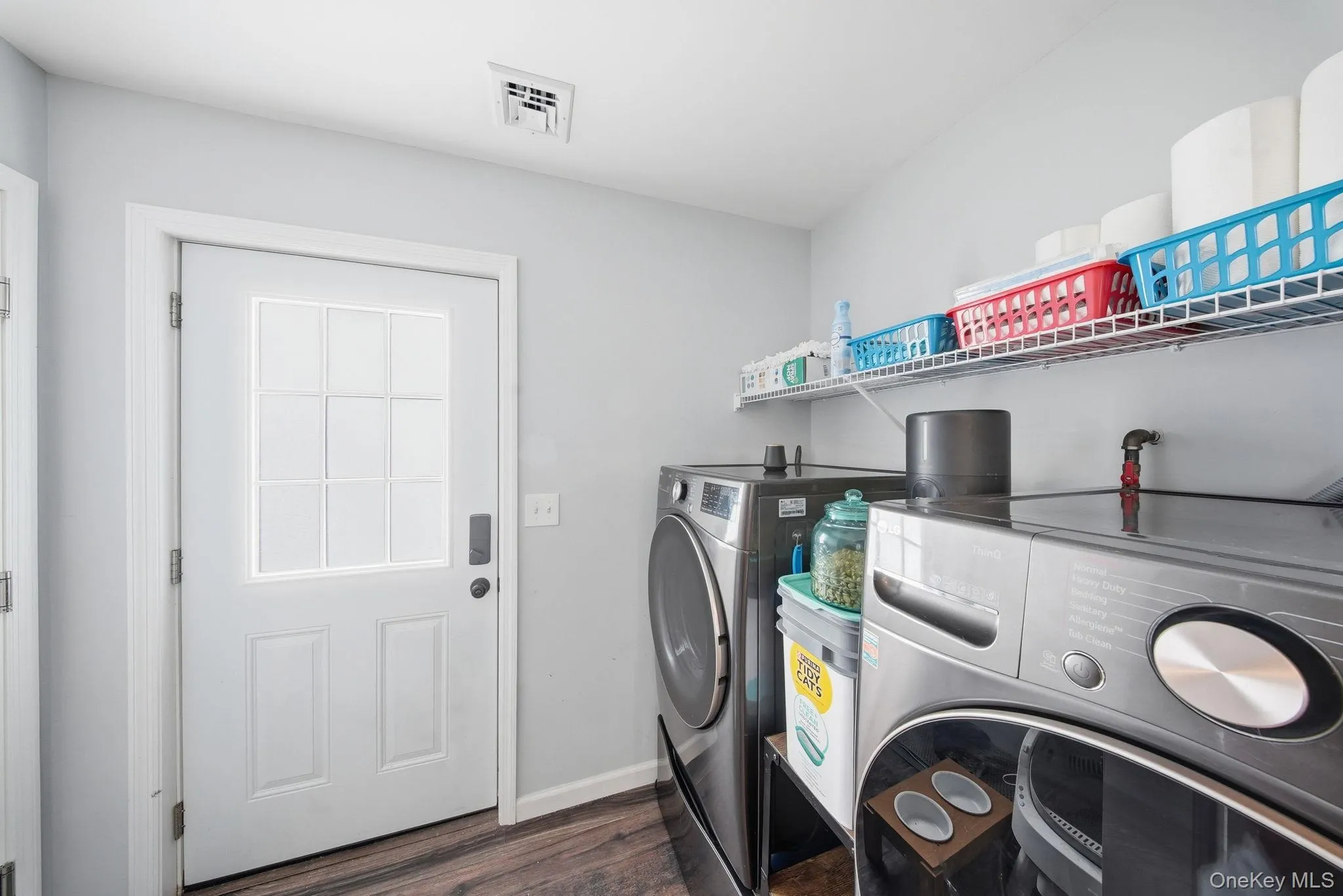 153 Ridgewood Avenue, Middletown, NY, 3 Bedrooms Bedrooms, 6 Rooms Rooms,2 BathroomsBathrooms,Residential Sale,For Rent,Ridgewood,0,992982 153 Ridgewood Avenue, Middletown, NY, 3 Bedrooms Bedrooms, 6 Rooms Rooms,2 BathroomsBathrooms,Residential Sale,For Rent,Ridgewood,0,992982
