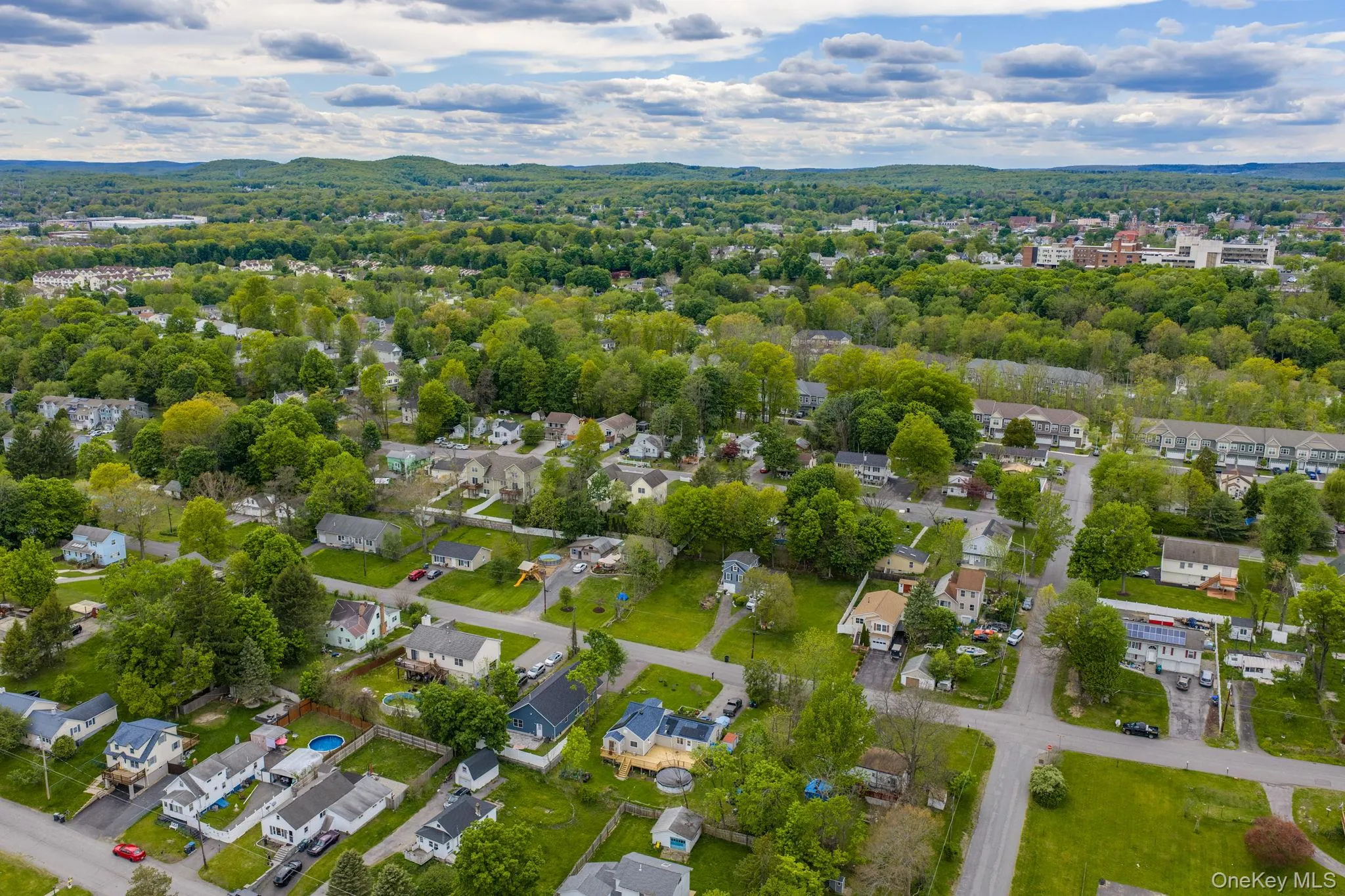 153 Ridgewood Avenue, Middletown, NY, 3 Bedrooms Bedrooms, 6 Rooms Rooms,2 BathroomsBathrooms,Residential Sale,For Rent,Ridgewood,0,992982 153 Ridgewood Avenue, Middletown, NY, 3 Bedrooms Bedrooms, 6 Rooms Rooms,2 BathroomsBathrooms,Residential Sale,For Rent,Ridgewood,0,992982