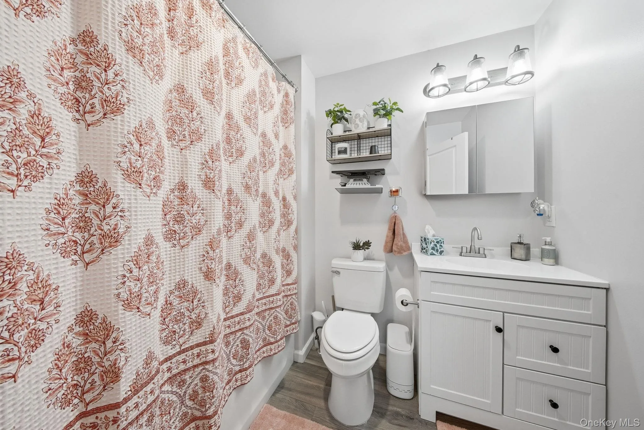153 Ridgewood Avenue, Middletown, NY, 3 Bedrooms Bedrooms, 6 Rooms Rooms,2 BathroomsBathrooms,Residential Sale,For Rent,Ridgewood,0,992982 153 Ridgewood Avenue, Middletown, NY, 3 Bedrooms Bedrooms, 6 Rooms Rooms,2 BathroomsBathrooms,Residential Sale,For Rent,Ridgewood,0,992982