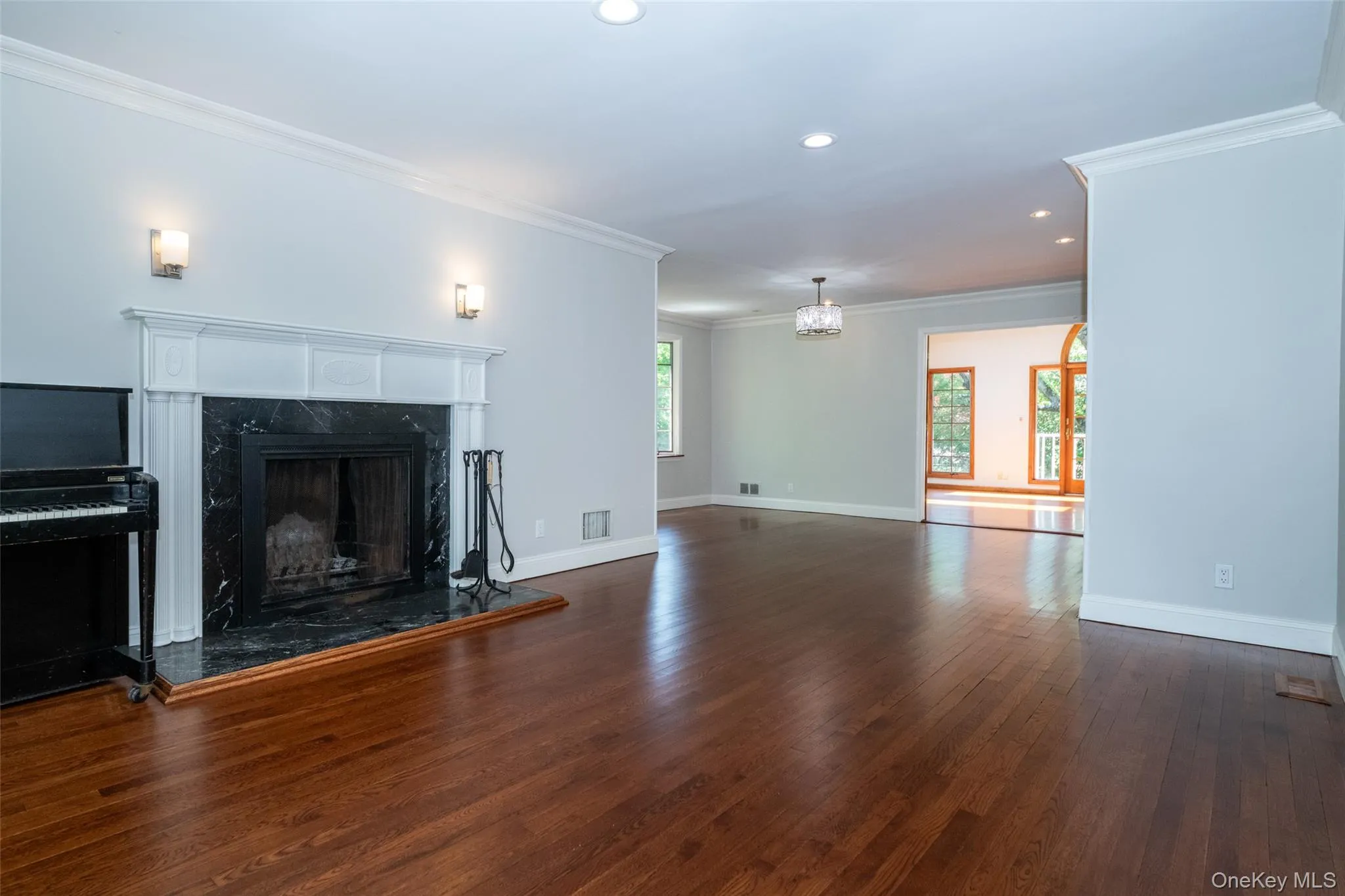 177 Puritan Drive, New Rochelle, NY, 5 Bedrooms Bedrooms, 11 Rooms Rooms,4 BathroomsBathrooms,Residential Lease,For Rent,Puritan,0,992983 177 Puritan Drive, New Rochelle, NY, 5 Bedrooms Bedrooms, 11 Rooms Rooms,4 BathroomsBathrooms,Residential Lease,For Rent,Puritan,0,992983