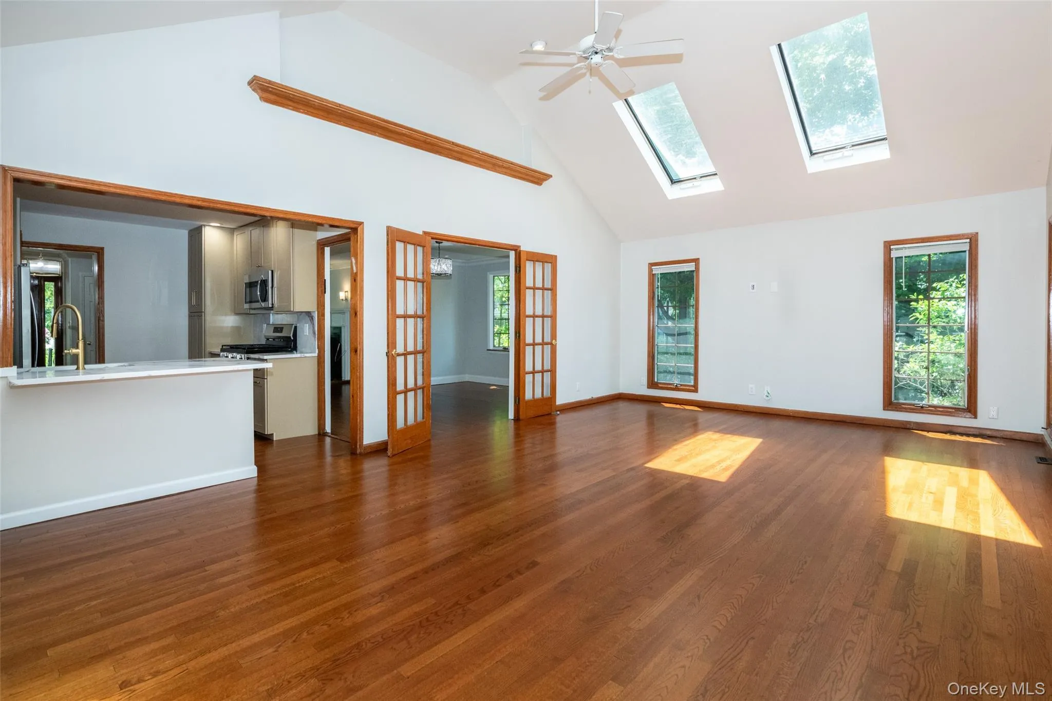 177 Puritan Drive, New Rochelle, NY, 5 Bedrooms Bedrooms, 11 Rooms Rooms,4 BathroomsBathrooms,Residential Lease,For Rent,Puritan,0,992983 177 Puritan Drive, New Rochelle, NY, 5 Bedrooms Bedrooms, 11 Rooms Rooms,4 BathroomsBathrooms,Residential Lease,For Rent,Puritan,0,992983