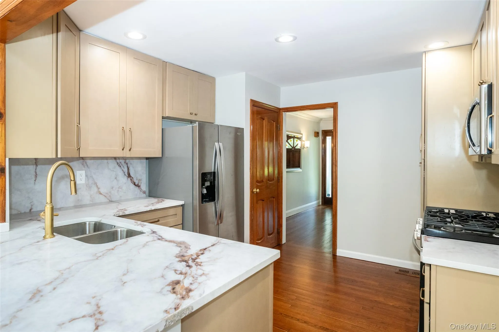 177 Puritan Drive, New Rochelle, NY, 5 Bedrooms Bedrooms, 11 Rooms Rooms,4 BathroomsBathrooms,Residential Lease,For Rent,Puritan,0,992983 177 Puritan Drive, New Rochelle, NY, 5 Bedrooms Bedrooms, 11 Rooms Rooms,4 BathroomsBathrooms,Residential Lease,For Rent,Puritan,0,992983