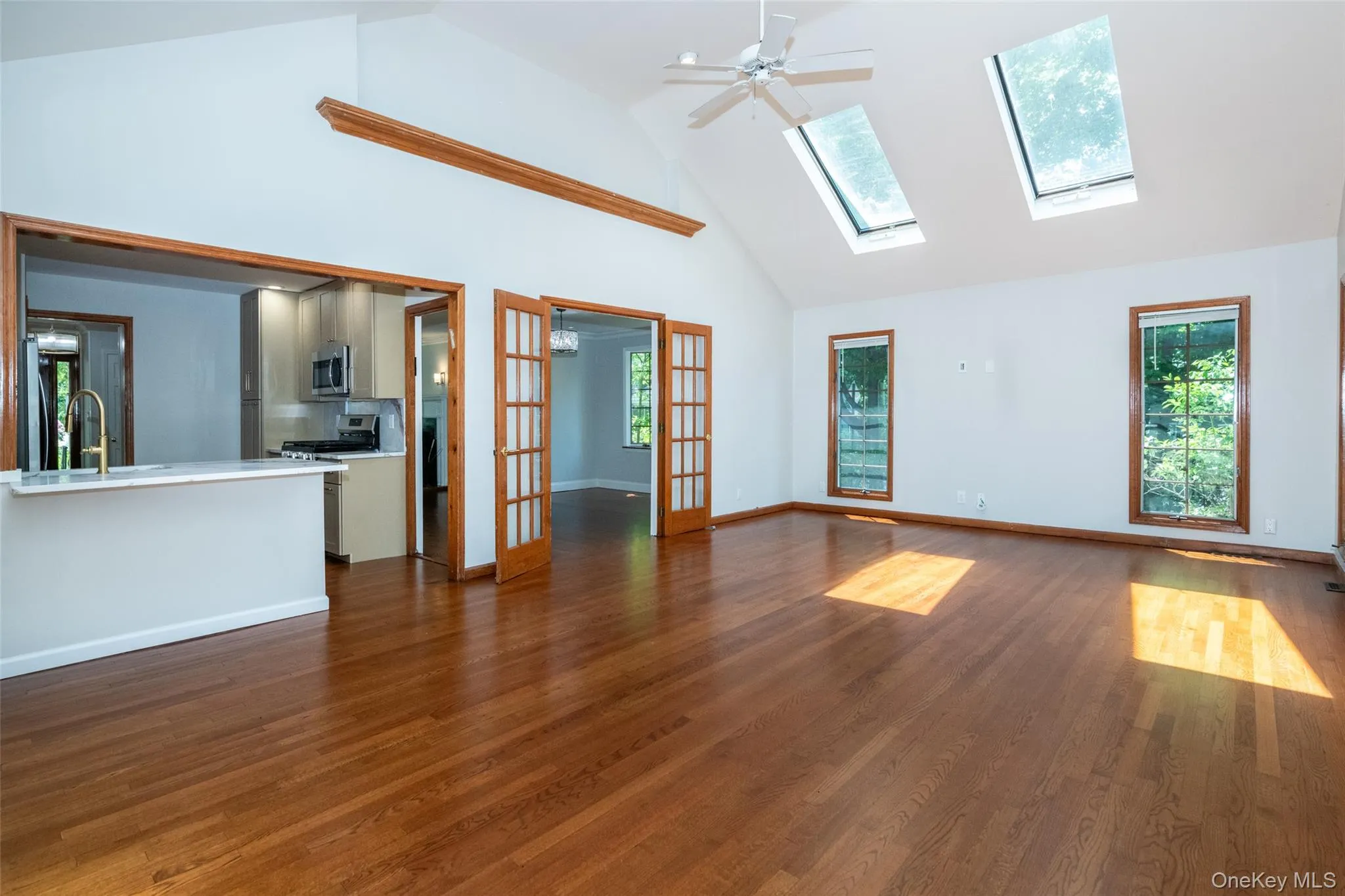 177 Puritan Drive, New Rochelle, NY, 5 Bedrooms Bedrooms, 11 Rooms Rooms,4 BathroomsBathrooms,Residential Lease,For Rent,Puritan,0,992983 177 Puritan Drive, New Rochelle, NY, 5 Bedrooms Bedrooms, 11 Rooms Rooms,4 BathroomsBathrooms,Residential Lease,For Rent,Puritan,0,992983