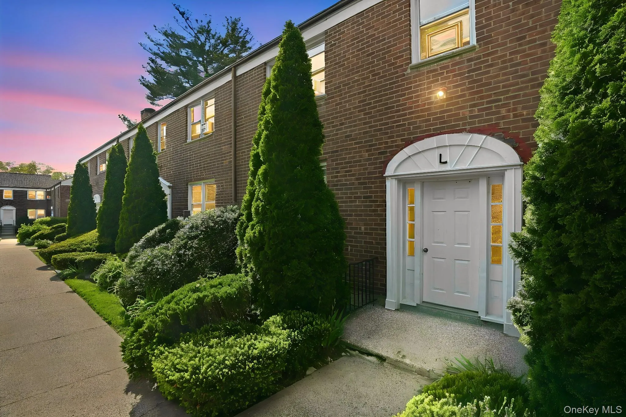 79 Broadway, White Plains, NY, 2 Bedrooms Bedrooms, 4 Rooms Rooms,1 BathroomBathrooms,Residential Lease,For Rent,Broadway,0,992994 79 Broadway, White Plains, NY, 2 Bedrooms Bedrooms, 4 Rooms Rooms,1 BathroomBathrooms,Residential Lease,For Rent,Broadway,0,992994