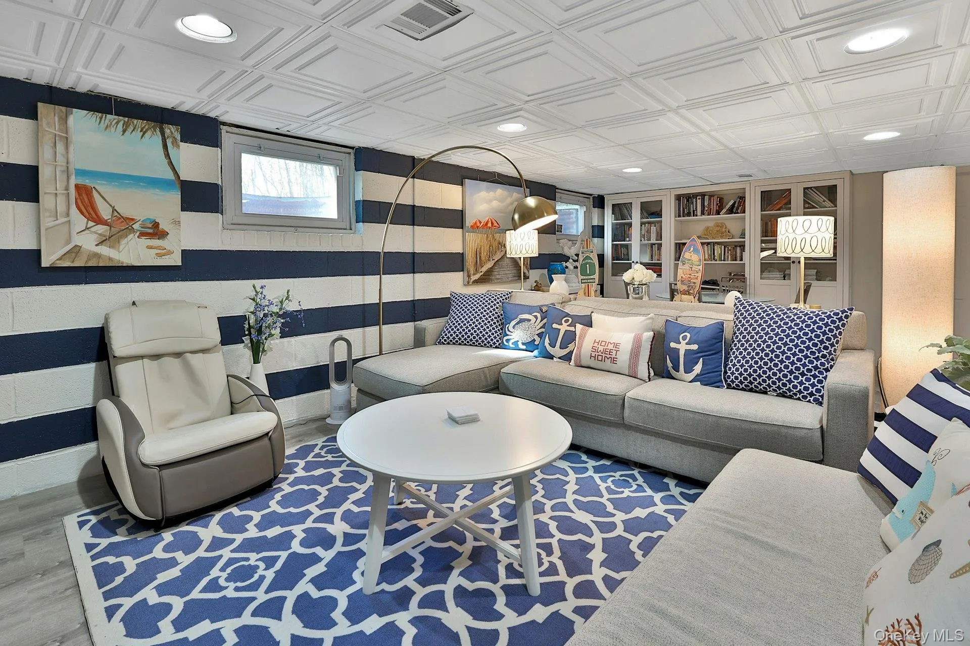 Great hangout space Great hangout space