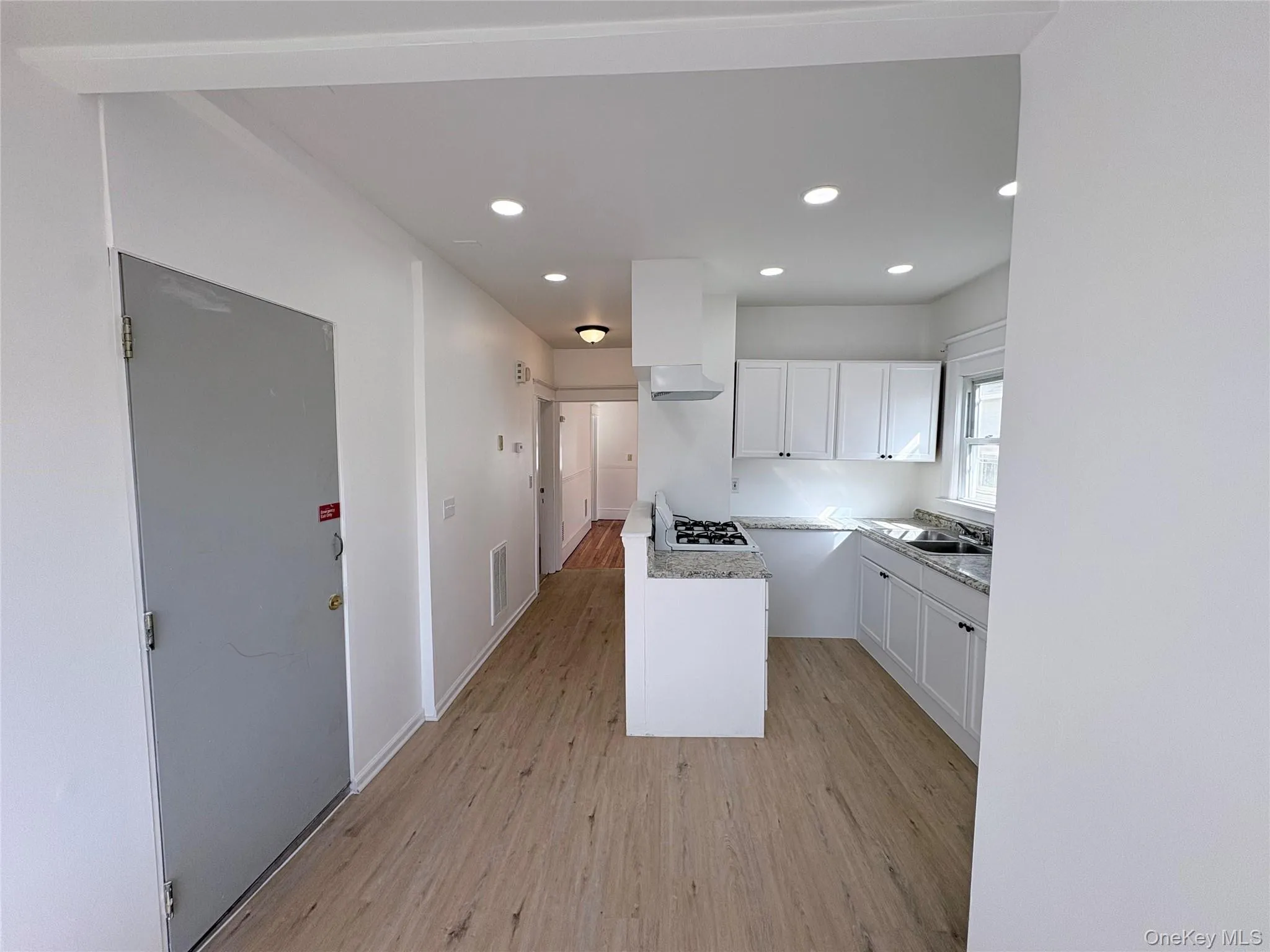 23 May Street, Poughkeepsie, NY, 2 Bedrooms Bedrooms, 4 Rooms Rooms,1 BathroomBathrooms,Residential Lease,For Rent,May,0,993000 23 May Street, Poughkeepsie, NY, 2 Bedrooms Bedrooms, 4 Rooms Rooms,1 BathroomBathrooms,Residential Lease,For Rent,May,0,993000