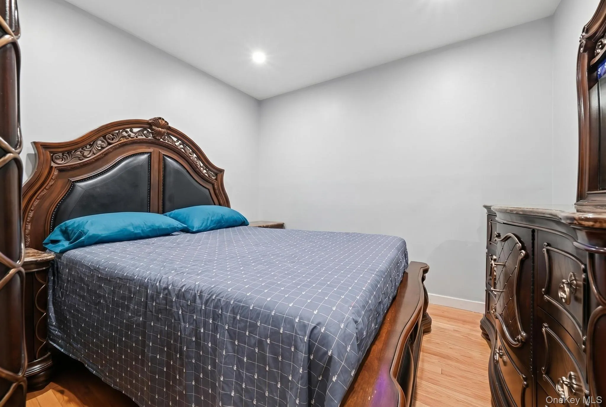 22754 113th Drive, New York, NY, 5 Bedrooms Bedrooms, 8 Rooms Rooms,3 BathroomsBathrooms,Residential Sale,For Rent,113th,0,993019 22754 113th Drive, New York, NY, 5 Bedrooms Bedrooms, 8 Rooms Rooms,3 BathroomsBathrooms,Residential Sale,For Rent,113th,0,993019