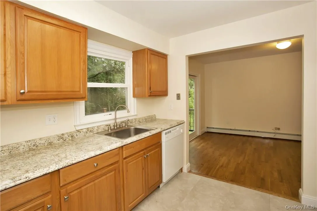 31 Margaret Keahon Drive, Orangetown, NY, 3 Bedrooms Bedrooms, 7 Rooms Rooms,1 BathroomBathrooms,Residential Lease,For Rent,Margaret Keahon,0,993026 31 Margaret Keahon Drive, Orangetown, NY, 3 Bedrooms Bedrooms, 7 Rooms Rooms,1 BathroomBathrooms,Residential Lease,For Rent,Margaret Keahon,0,993026