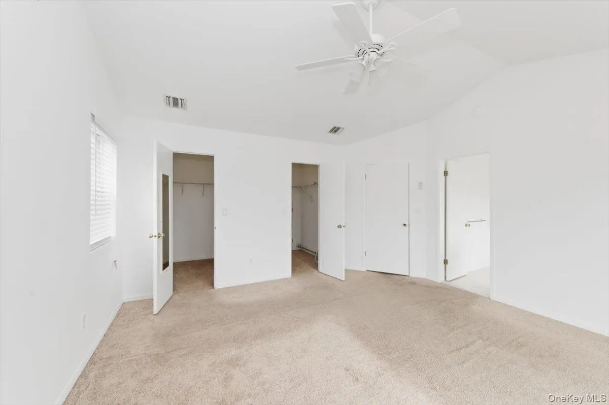 22 Spinnaker Lane, Brookhaven, NY, 4 Bedrooms Bedrooms, 8 Rooms Rooms,3 BathroomsBathrooms,Residential Sale,For Rent,Spinnaker,0,993031 22 Spinnaker Lane, Brookhaven, NY, 4 Bedrooms Bedrooms, 8 Rooms Rooms,3 BathroomsBathrooms,Residential Sale,For Rent,Spinnaker,0,993031