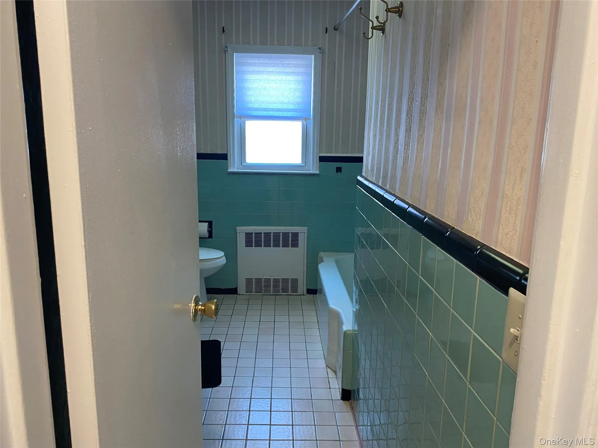 425 Penn Street, Long Beach, NY, 1 Bedroom Bedrooms, 5 Rooms Rooms,1 BathroomBathrooms,Residential Lease,For Rent,Penn,0,993038 425 Penn Street, Long Beach, NY, 1 Bedroom Bedrooms, 5 Rooms Rooms,1 BathroomBathrooms,Residential Lease,For Rent,Penn,0,993038