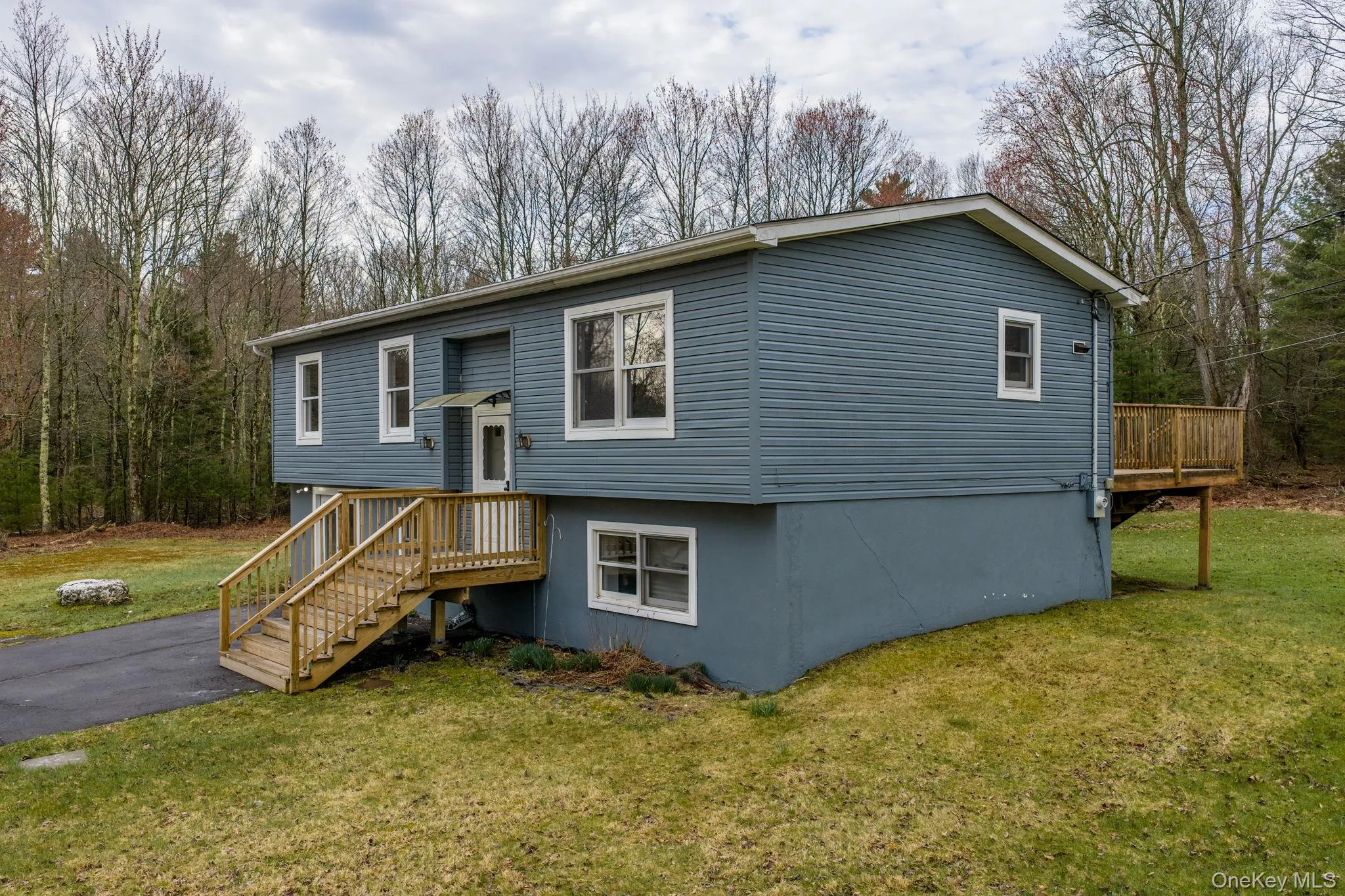 39 Dingle Daisy Road, Thompson, NY, 5 Bedrooms Bedrooms, 10 Rooms Rooms,2 BathroomsBathrooms,Residential Sale,For Rent,Dingle Daisy,0,993047 39 Dingle Daisy Road, Thompson, NY, 5 Bedrooms Bedrooms, 10 Rooms Rooms,2 BathroomsBathrooms,Residential Sale,For Rent,Dingle Daisy,0,993047