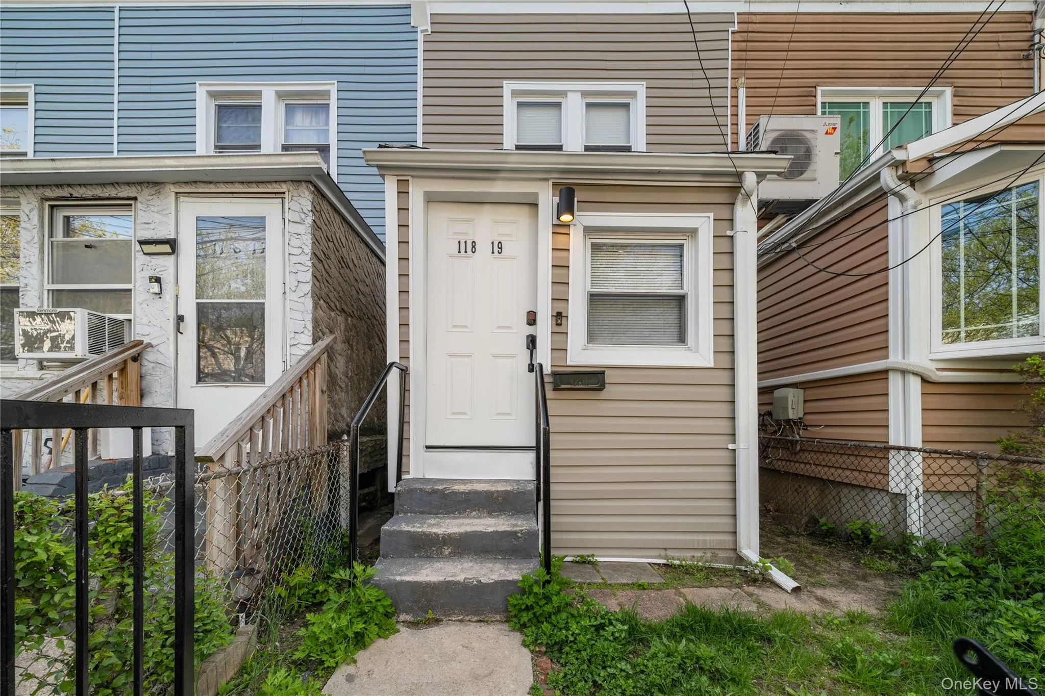 11819 153rd Street, New York, NY, 3 Bedrooms Bedrooms, 5 Rooms Rooms,2 BathroomsBathrooms,Residential,For Rent,153rd,0,993054 11819 153rd Street, New York, NY, 3 Bedrooms Bedrooms, 5 Rooms Rooms,2 BathroomsBathrooms,Residential,For Rent,153rd,0,993054