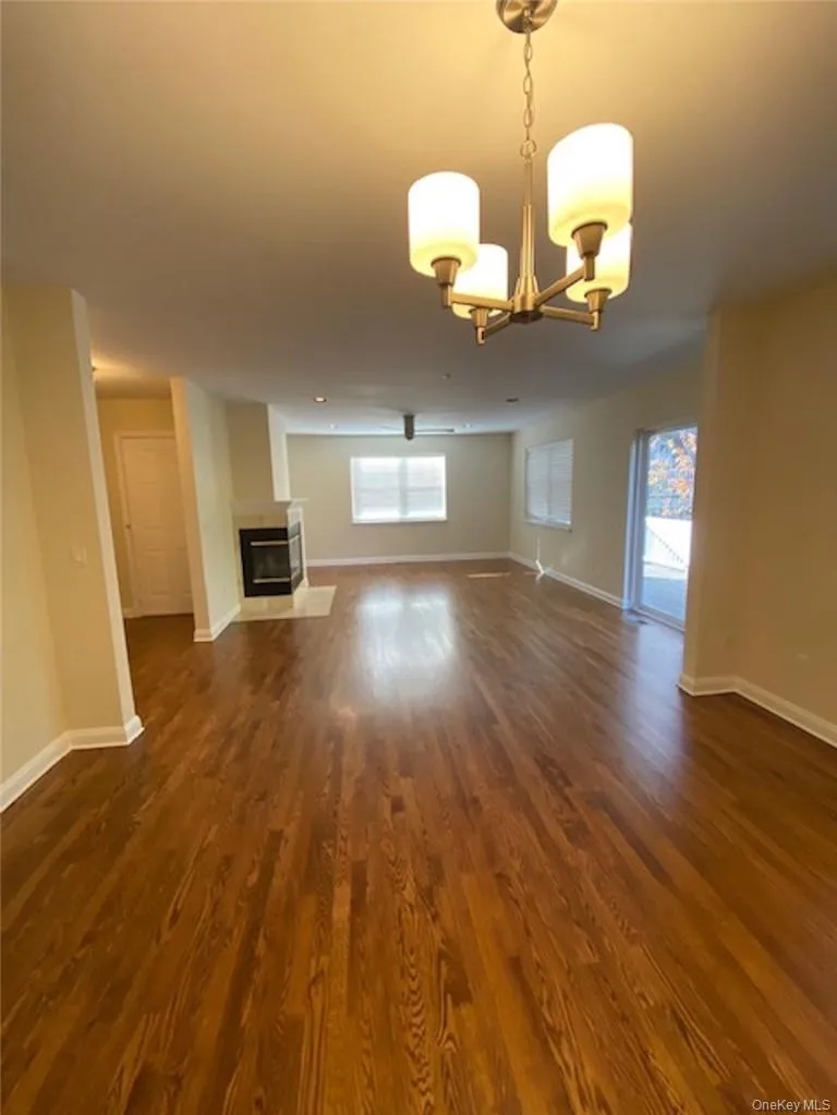 51 Winding Ridge Road, Greenburgh, NY, 4 Bedrooms Bedrooms, 9 Rooms Rooms,3 BathroomsBathrooms,Residential Lease,For Rent,Winding Ridge,0,993056 51 Winding Ridge Road, Greenburgh, NY, 4 Bedrooms Bedrooms, 9 Rooms Rooms,3 BathroomsBathrooms,Residential Lease,For Rent,Winding Ridge,0,993056