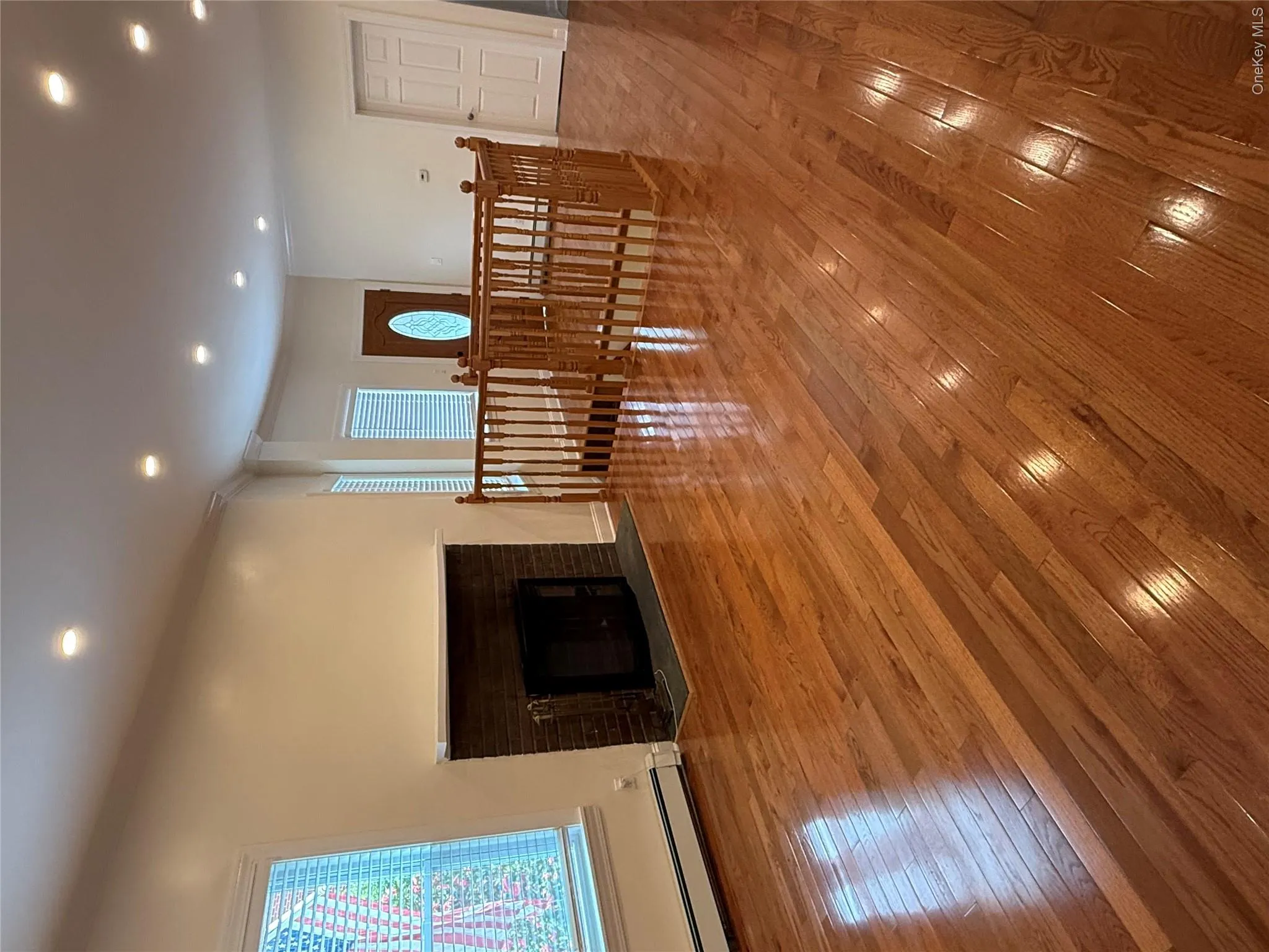 26 Florence Avenue, Greenburgh, NY, 3 Bedrooms Bedrooms, 5 Rooms Rooms,3 BathroomsBathrooms,Residential Lease,For Rent,Florence,0,993063 26 Florence Avenue, Greenburgh, NY, 3 Bedrooms Bedrooms, 5 Rooms Rooms,3 BathroomsBathrooms,Residential Lease,For Rent,Florence,0,993063