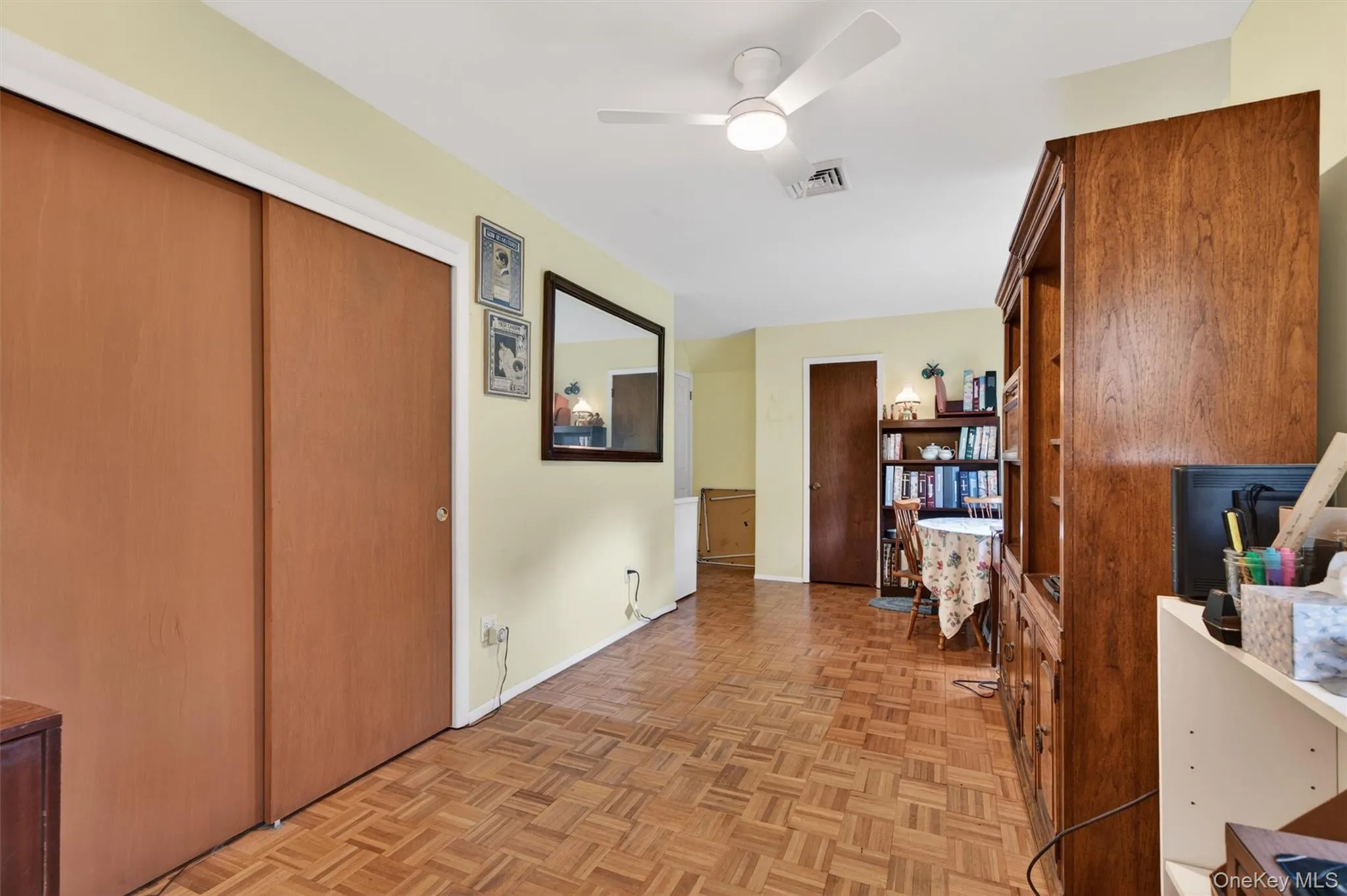 20 Oneil Circle, Monroe, NY, 5 Bedrooms Bedrooms, 11 Rooms Rooms,2 BathroomsBathrooms,Residential,For Rent,Oneil,0,993064 20 Oneil Circle, Monroe, NY, 5 Bedrooms Bedrooms, 11 Rooms Rooms,2 BathroomsBathrooms,Residential,For Rent,Oneil,0,993064