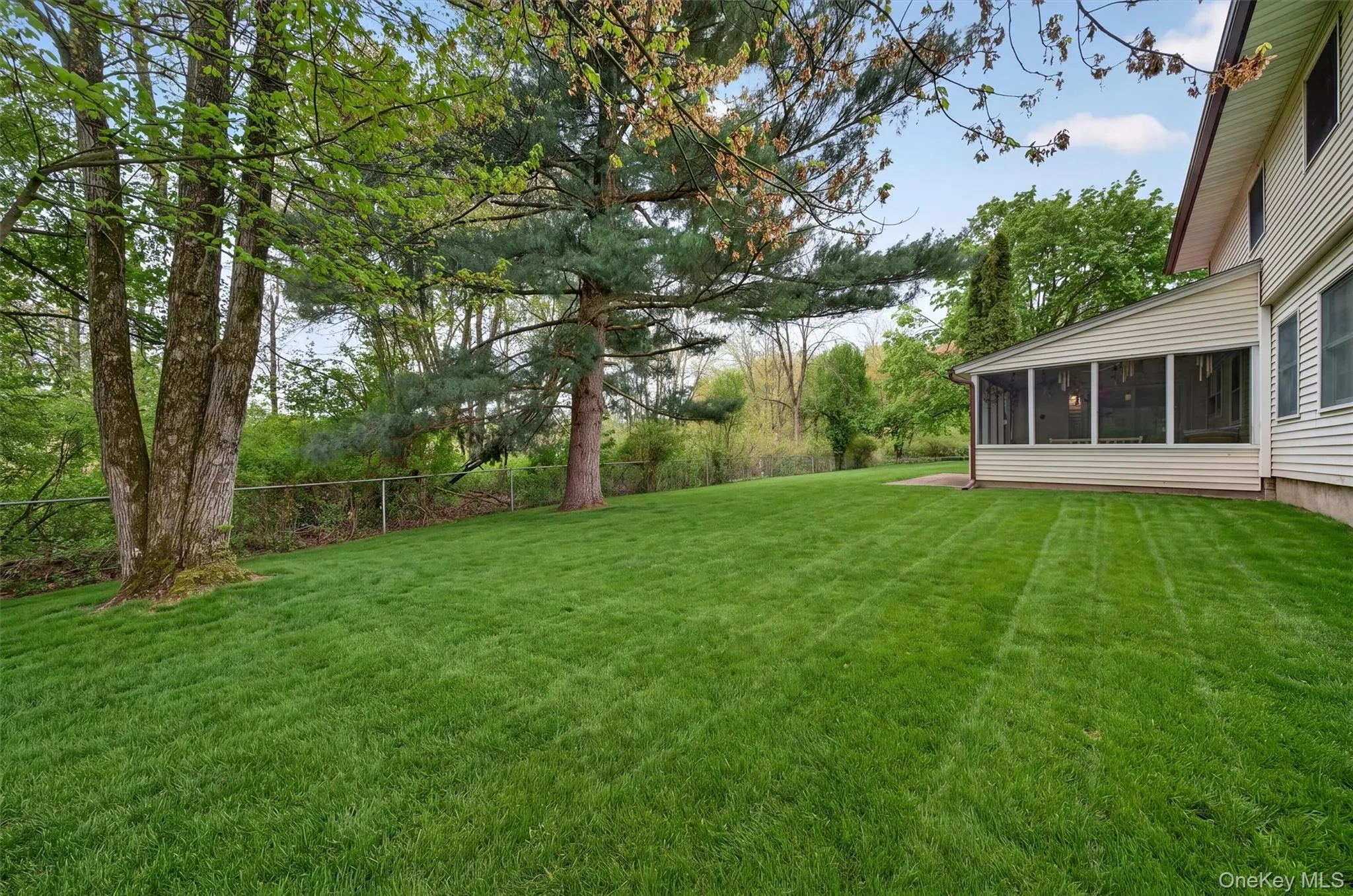 20 Oneil Circle, Monroe, NY, 5 Bedrooms Bedrooms, 11 Rooms Rooms,2 BathroomsBathrooms,Residential,For Rent,Oneil,0,993064 20 Oneil Circle, Monroe, NY, 5 Bedrooms Bedrooms, 11 Rooms Rooms,2 BathroomsBathrooms,Residential,For Rent,Oneil,0,993064
