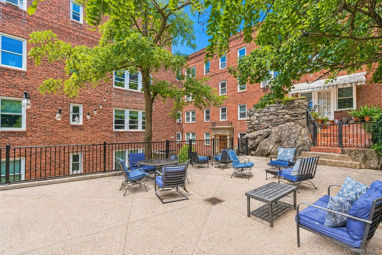 Shared Courtyard Shared Courtyard