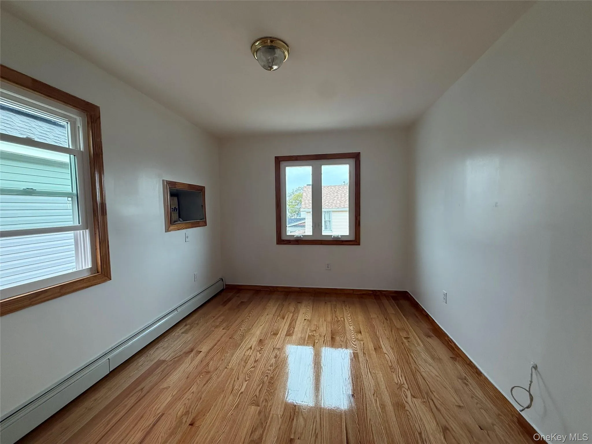 12603 115th Avenue, New York, NY, 3 Bedrooms Bedrooms, 6 Rooms Rooms,1 BathroomBathrooms,Residential Lease,For Rent,115th,0,993079 12603 115th Avenue, New York, NY, 3 Bedrooms Bedrooms, 6 Rooms Rooms,1 BathroomBathrooms,Residential Lease,For Rent,115th,0,993079
