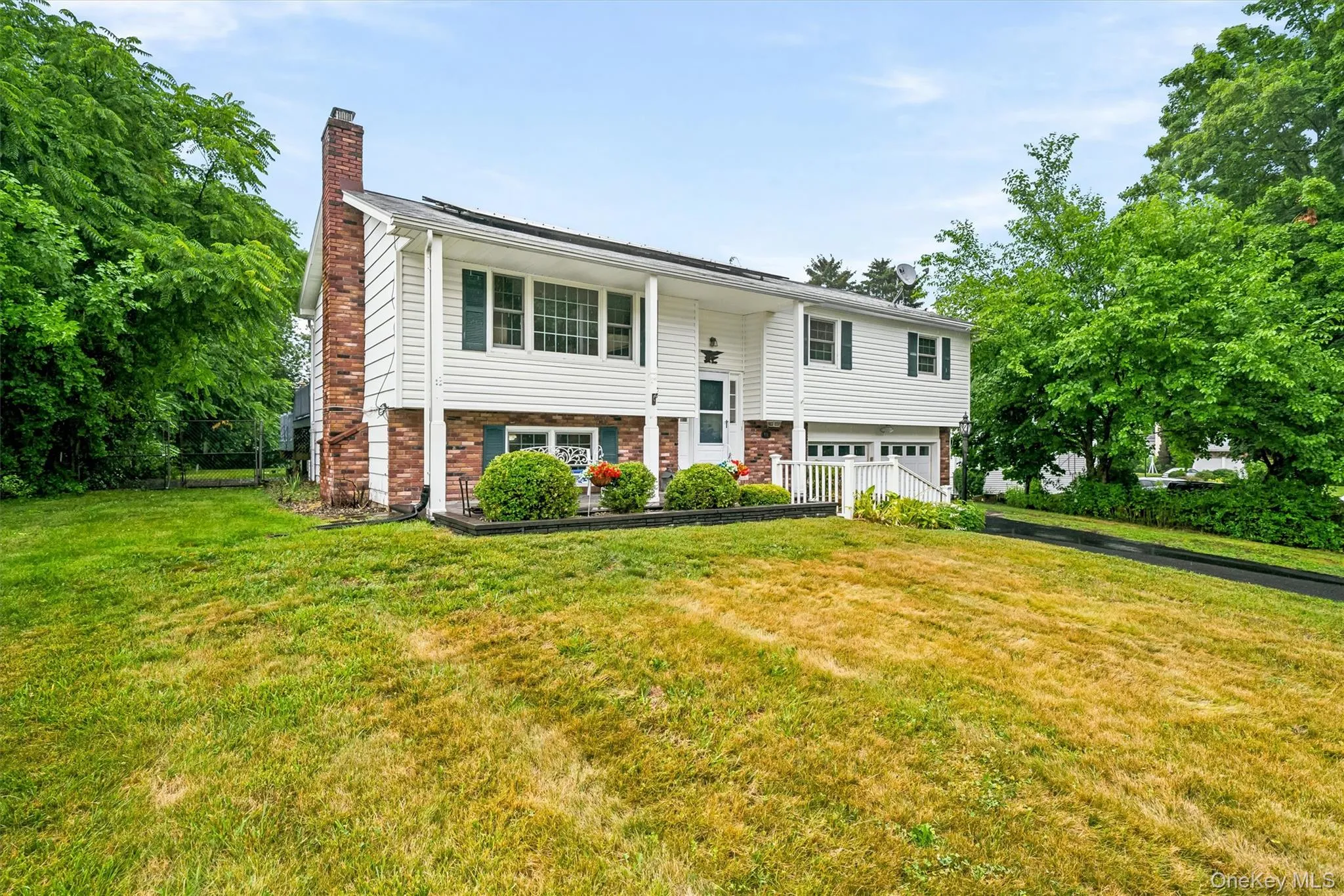 32 Clintonwood Drive, New Windsor, NY, 3 Bedrooms Bedrooms, 8 Rooms Rooms,2 BathroomsBathrooms,Residential,For Rent,Clintonwood,0,993089 32 Clintonwood Drive, New Windsor, NY, 3 Bedrooms Bedrooms, 8 Rooms Rooms,2 BathroomsBathrooms,Residential,For Rent,Clintonwood,0,993089