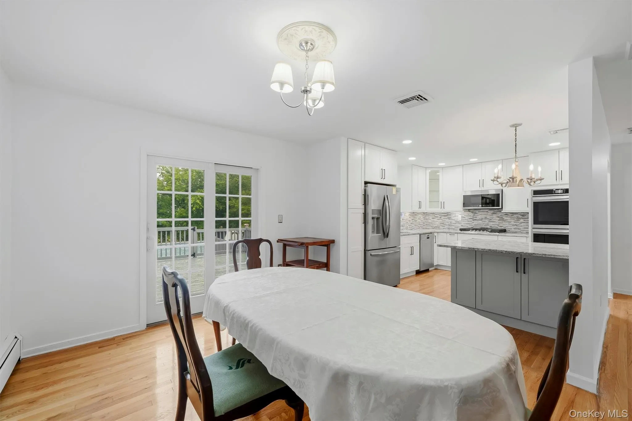 32 Clintonwood Drive, New Windsor, NY, 3 Bedrooms Bedrooms, 8 Rooms Rooms,2 BathroomsBathrooms,Residential,For Rent,Clintonwood,0,993089 32 Clintonwood Drive, New Windsor, NY, 3 Bedrooms Bedrooms, 8 Rooms Rooms,2 BathroomsBathrooms,Residential,For Rent,Clintonwood,0,993089