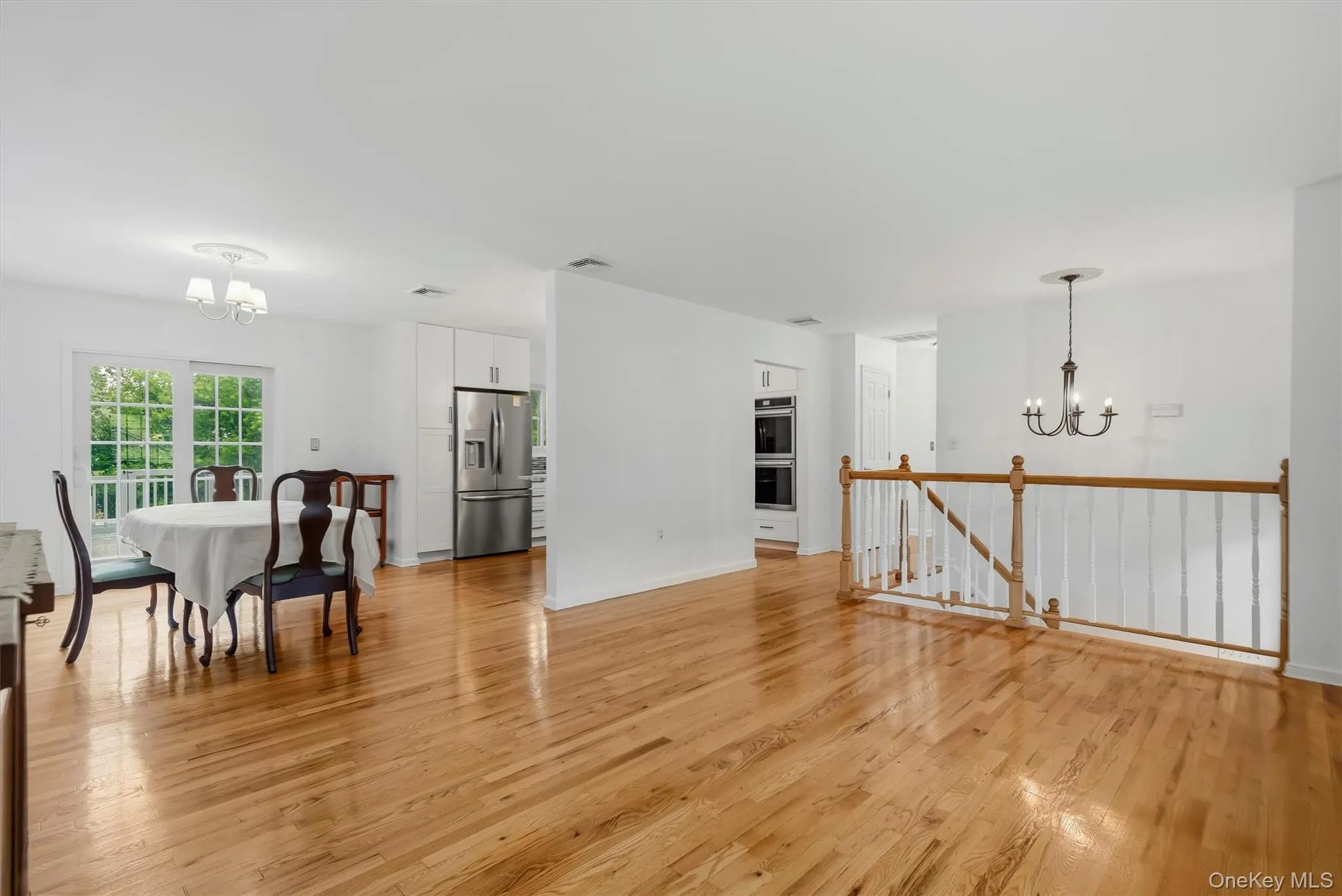 32 Clintonwood Drive, New Windsor, NY, 3 Bedrooms Bedrooms, 8 Rooms Rooms,2 BathroomsBathrooms,Residential,For Rent,Clintonwood,0,993089 32 Clintonwood Drive, New Windsor, NY, 3 Bedrooms Bedrooms, 8 Rooms Rooms,2 BathroomsBathrooms,Residential,For Rent,Clintonwood,0,993089