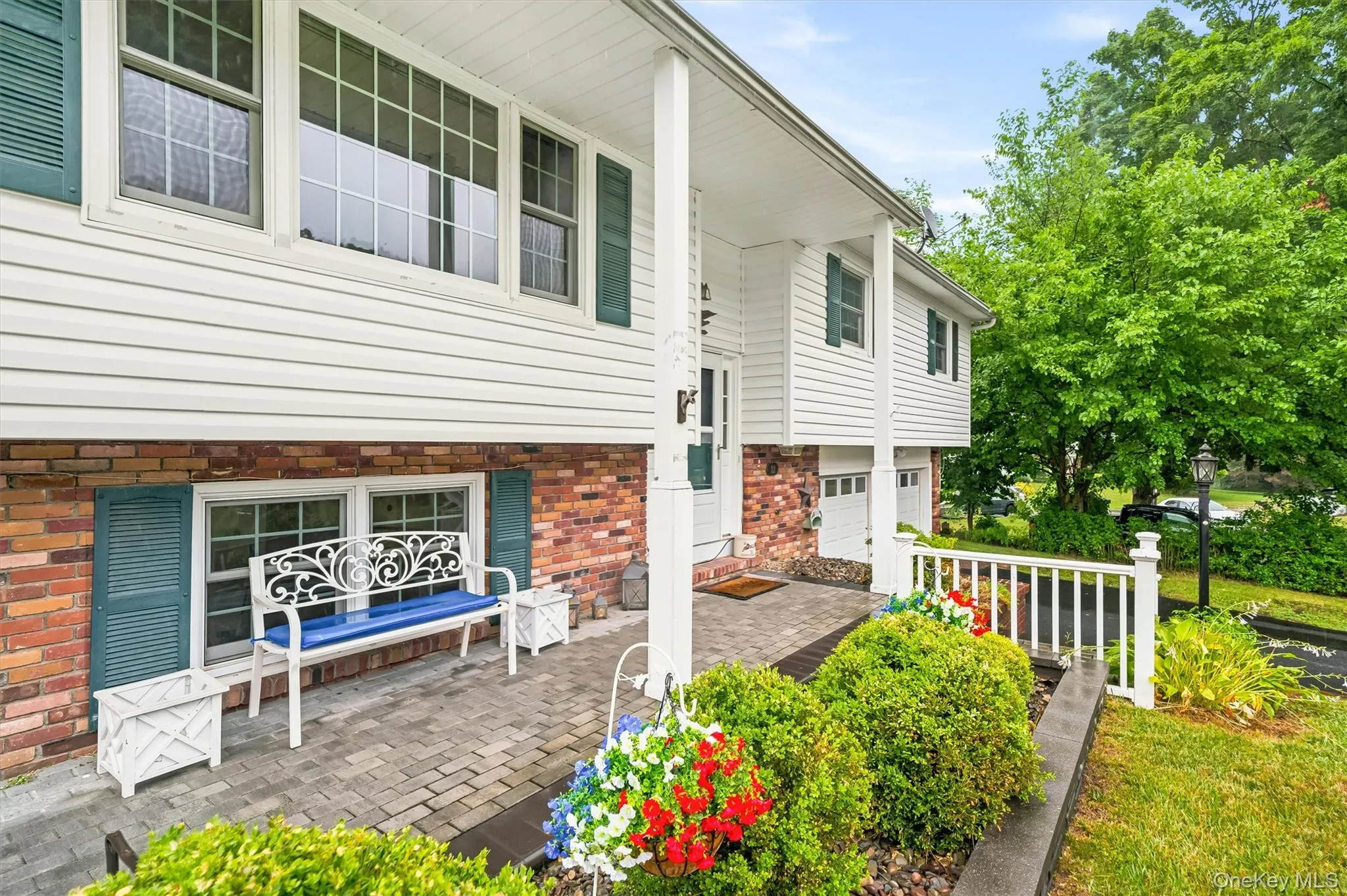 32 Clintonwood Drive, New Windsor, NY, 3 Bedrooms Bedrooms, 8 Rooms Rooms,2 BathroomsBathrooms,Residential,For Rent,Clintonwood,0,993089 32 Clintonwood Drive, New Windsor, NY, 3 Bedrooms Bedrooms, 8 Rooms Rooms,2 BathroomsBathrooms,Residential,For Rent,Clintonwood,0,993089