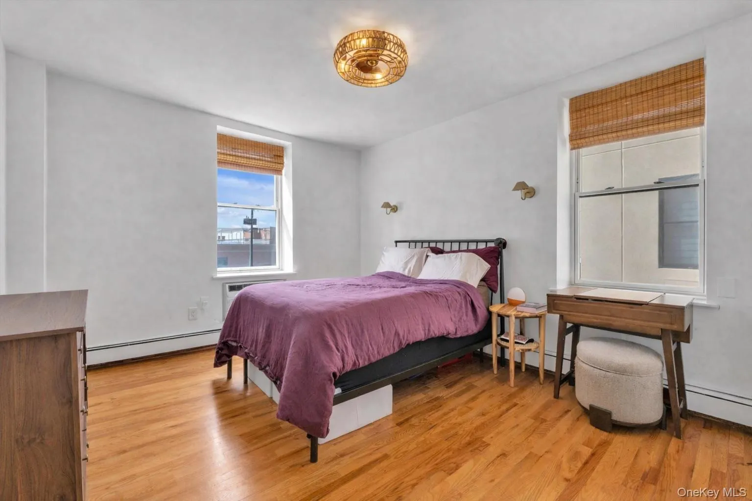 25 Broadway, Long Beach, NY, 2 Bedrooms Bedrooms, 4 Rooms Rooms,2 BathroomsBathrooms,Residential Lease,For Rent,Broadway,0,993110 25 Broadway, Long Beach, NY, 2 Bedrooms Bedrooms, 4 Rooms Rooms,2 BathroomsBathrooms,Residential Lease,For Rent,Broadway,0,993110