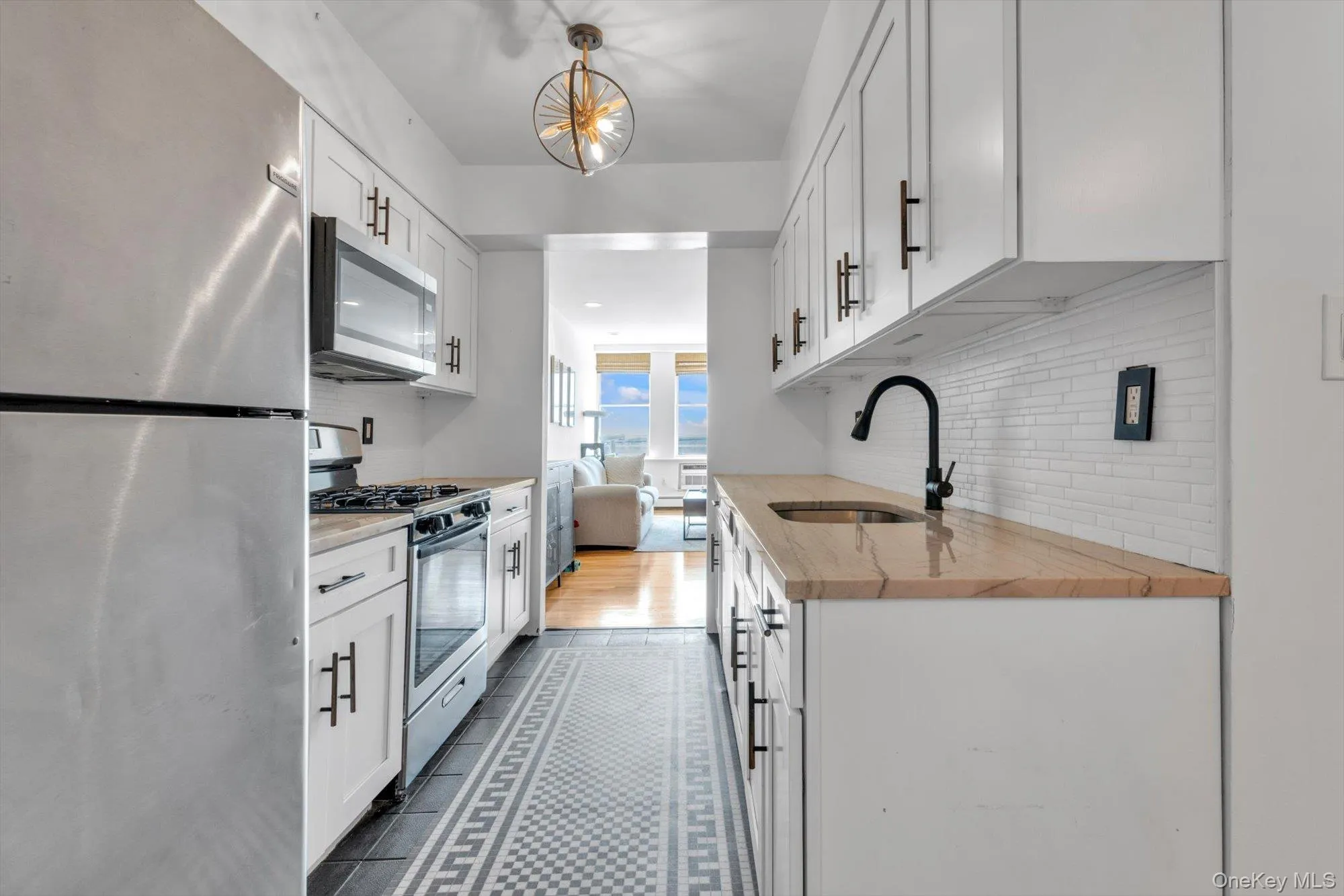 25 Broadway, Long Beach, NY, 2 Bedrooms Bedrooms, 4 Rooms Rooms,2 BathroomsBathrooms,Residential Lease,For Rent,Broadway,0,993110 25 Broadway, Long Beach, NY, 2 Bedrooms Bedrooms, 4 Rooms Rooms,2 BathroomsBathrooms,Residential Lease,For Rent,Broadway,0,993110
