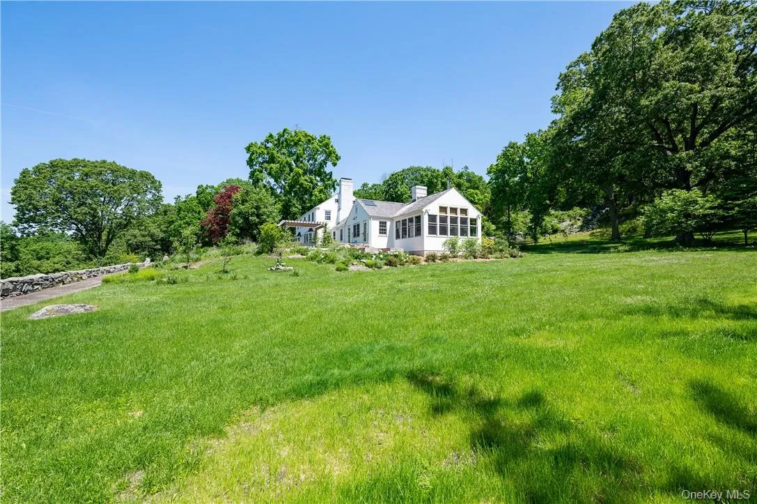 97 Westchester Avenue, Pound Ridge, NY, 4 Bedrooms Bedrooms, 10 Rooms Rooms,4 BathroomsBathrooms,Residential Lease,For Rent,Westchester,0,993117 97 Westchester Avenue, Pound Ridge, NY, 4 Bedrooms Bedrooms, 10 Rooms Rooms,4 BathroomsBathrooms,Residential Lease,For Rent,Westchester,0,993117