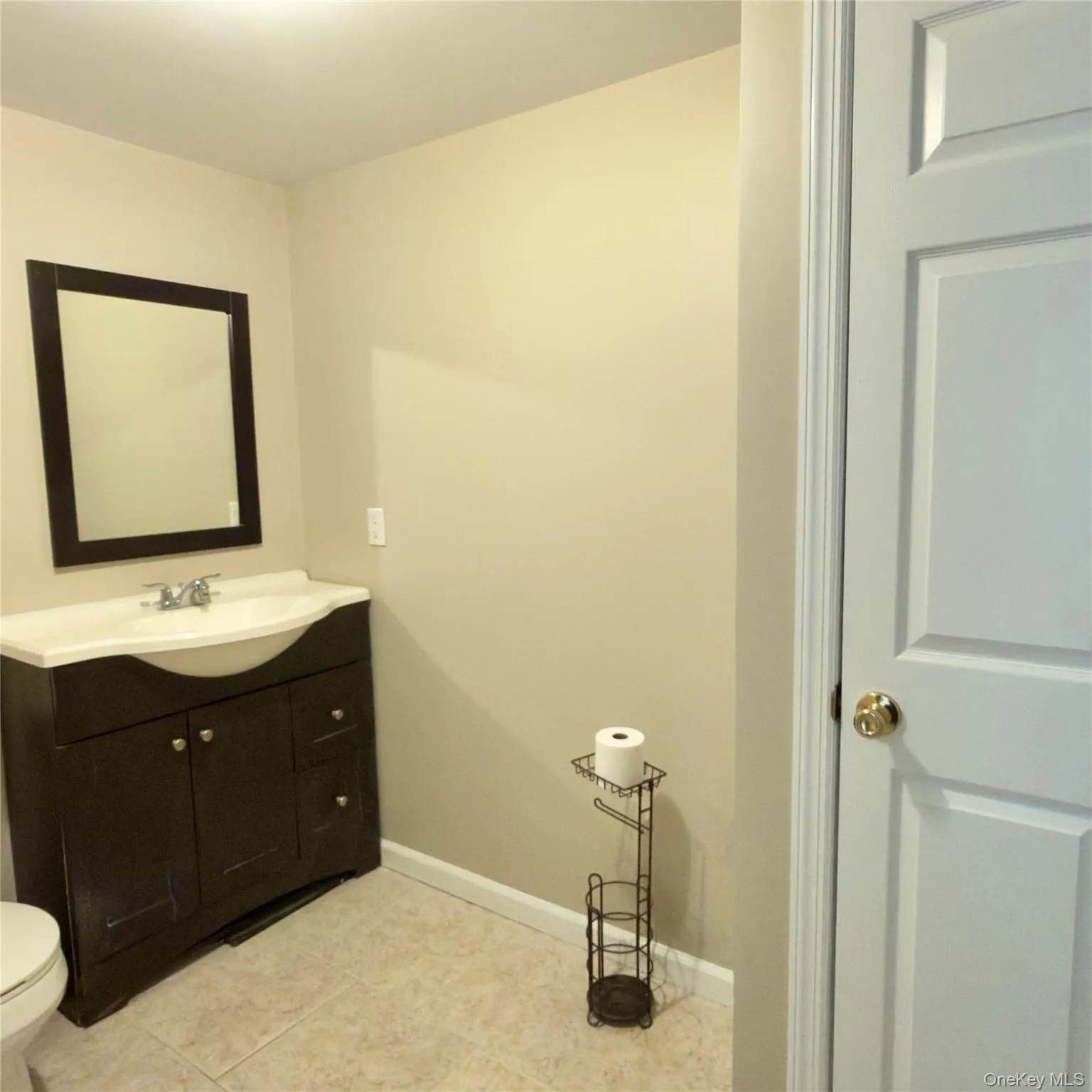 40 Market Street, Brookhaven, NY, 2 Rooms Rooms,1 BathroomBathrooms,Residential Lease,For Rent,Market,0,993119 40 Market Street, Brookhaven, NY, 2 Rooms Rooms,1 BathroomBathrooms,Residential Lease,For Rent,Market,0,993119